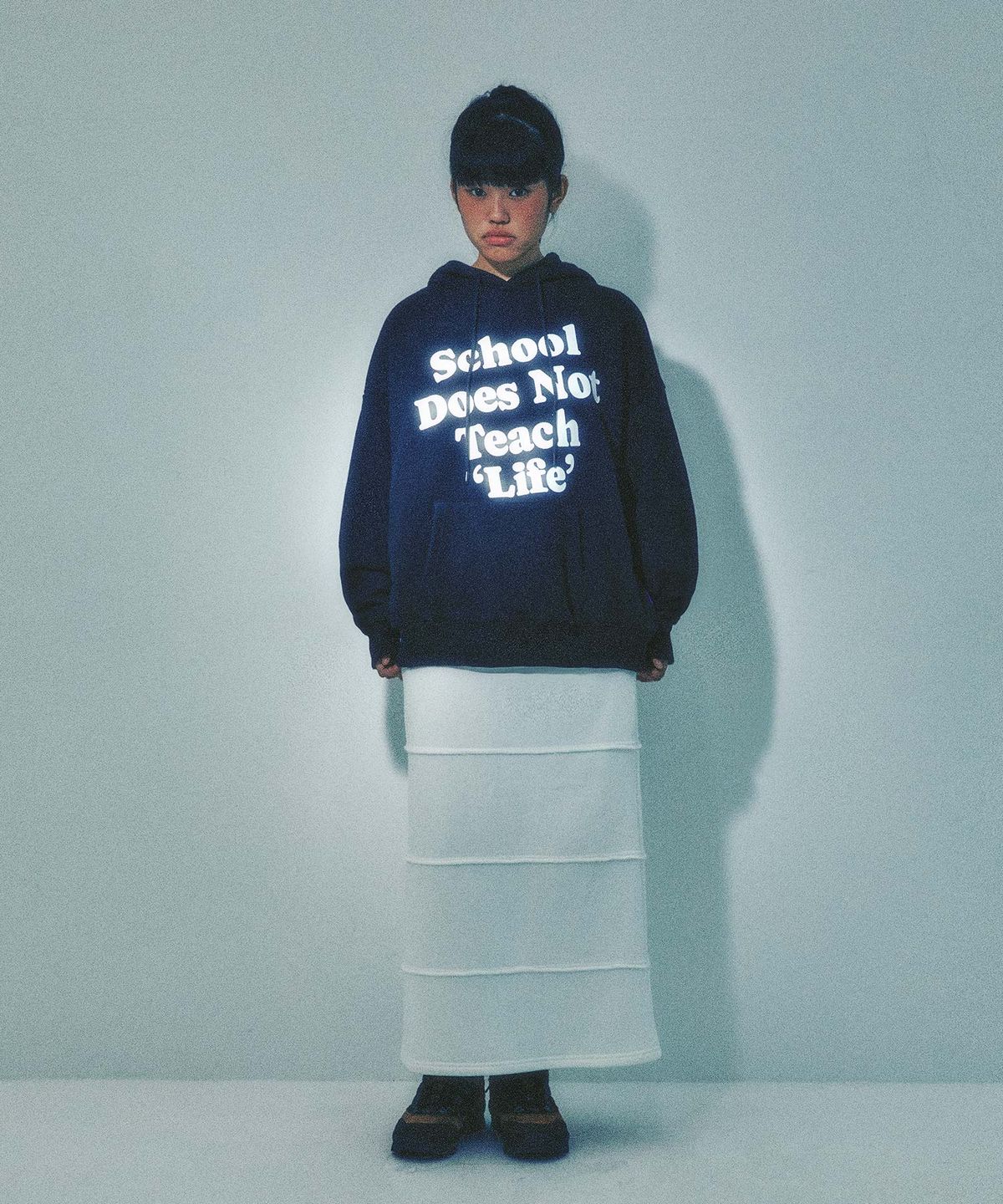 이스트쿤스트(ISTKUNST) DAMAGED SWEAT SKIRT_WHITE(IK2EFFPA03A)