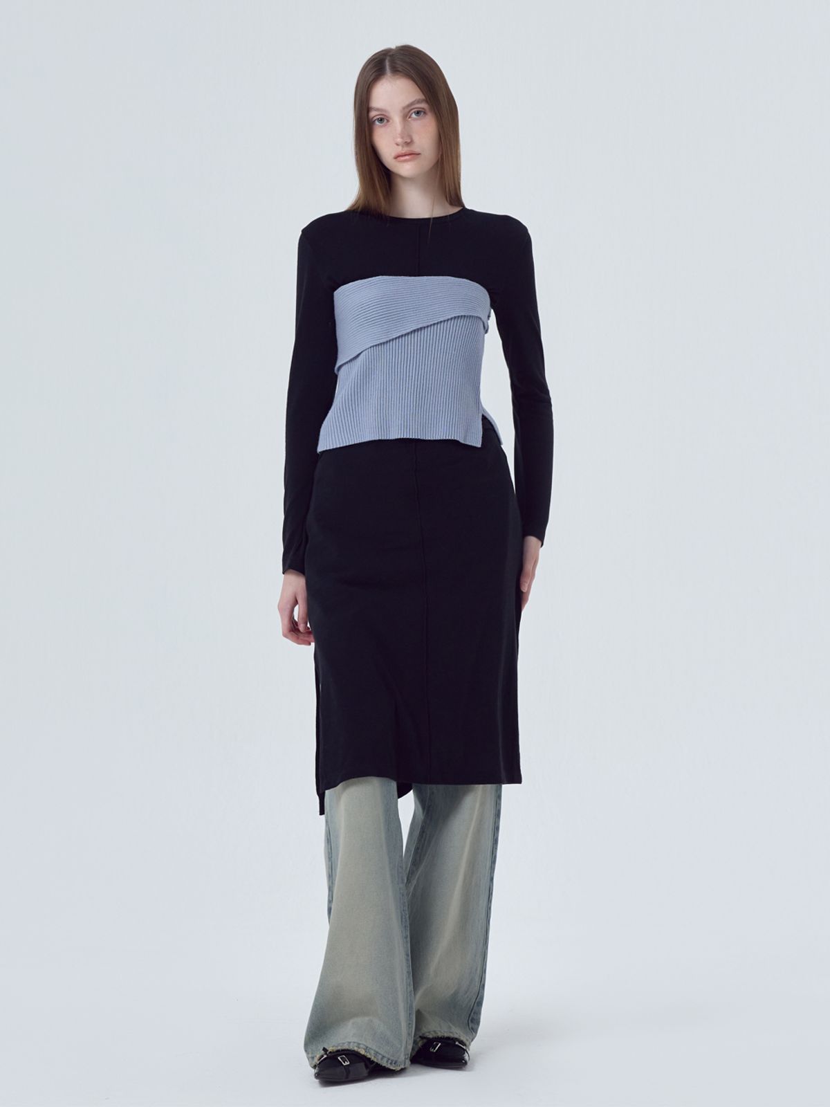 에트몽(ETMON) Pintuck Slit Jersey Dress, Black