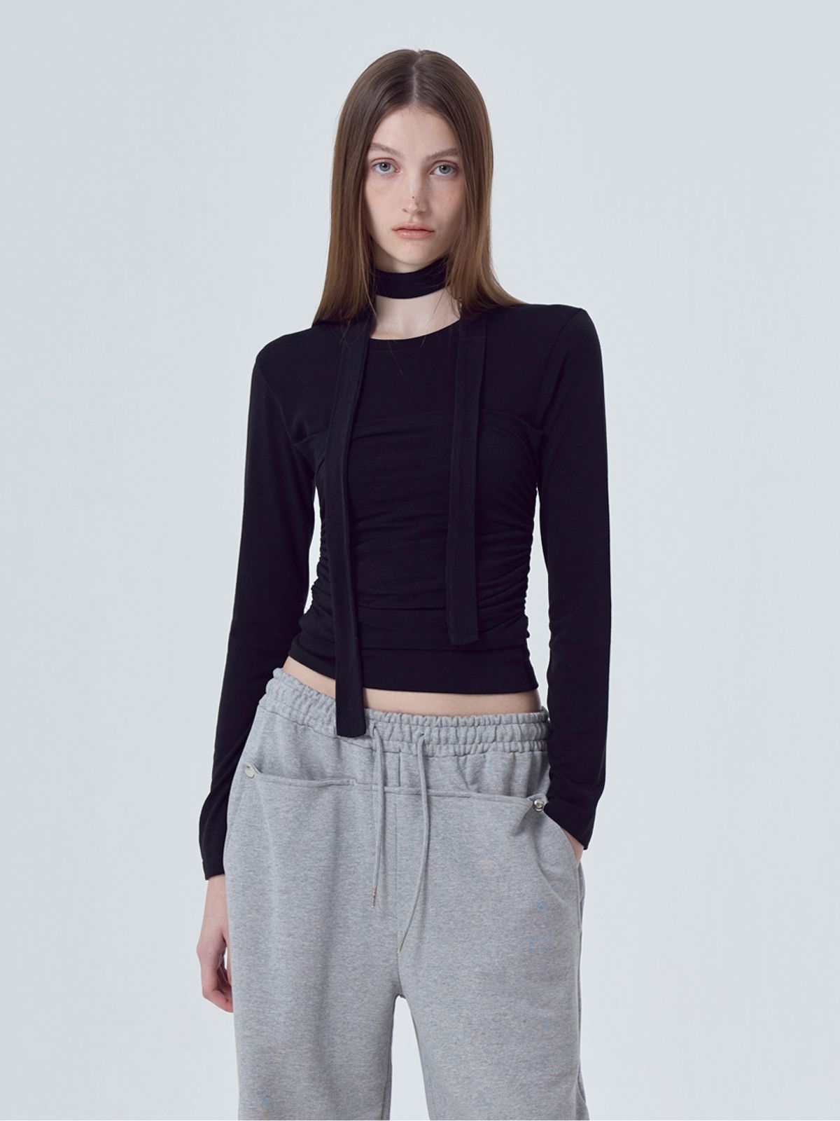 에트몽(ETMON) Layered Shirring Scarf T-Shirt, Black