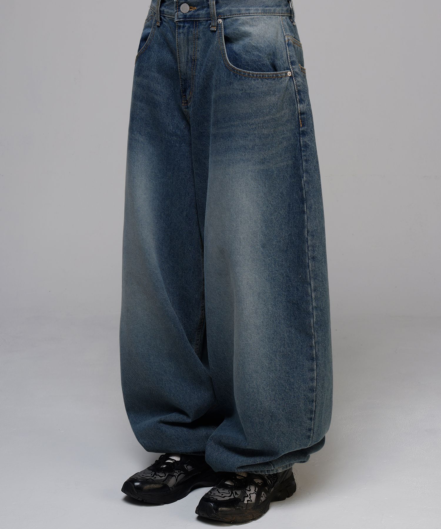 MUSINSA | SCALLYWAG Swing Balloon Fit Denim [Indigo]