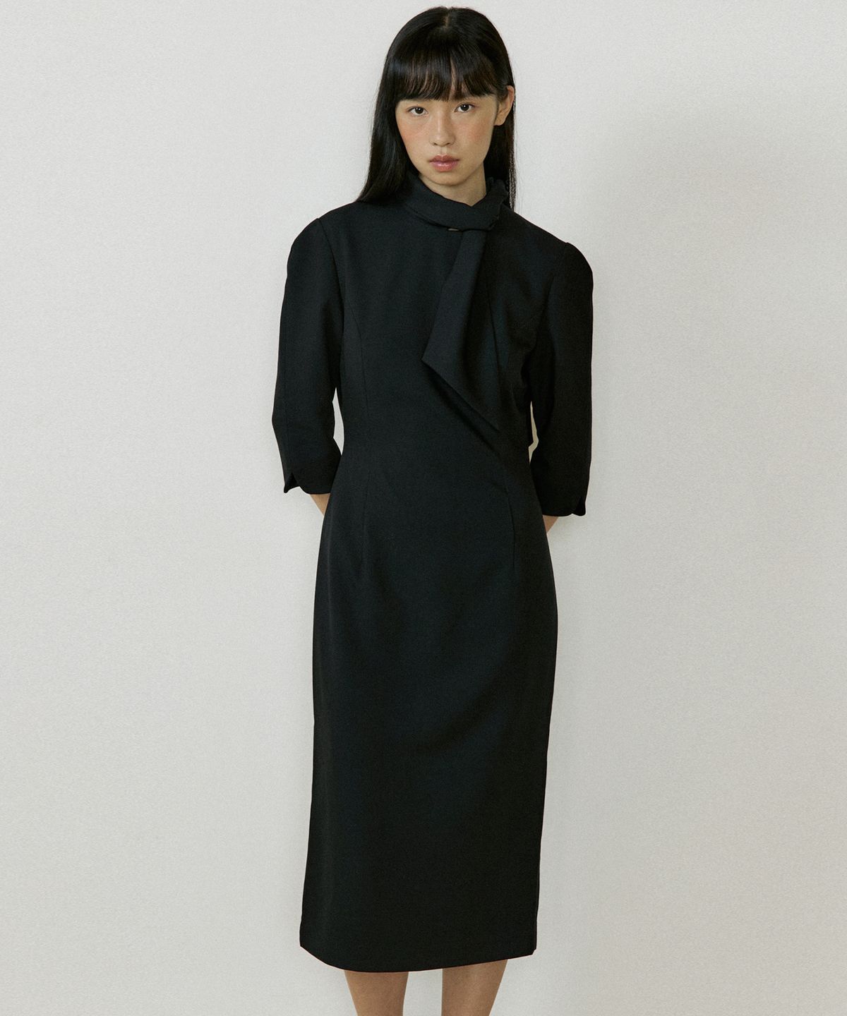 루시르주(LUCIR ZU) Muffler One-piece (black)