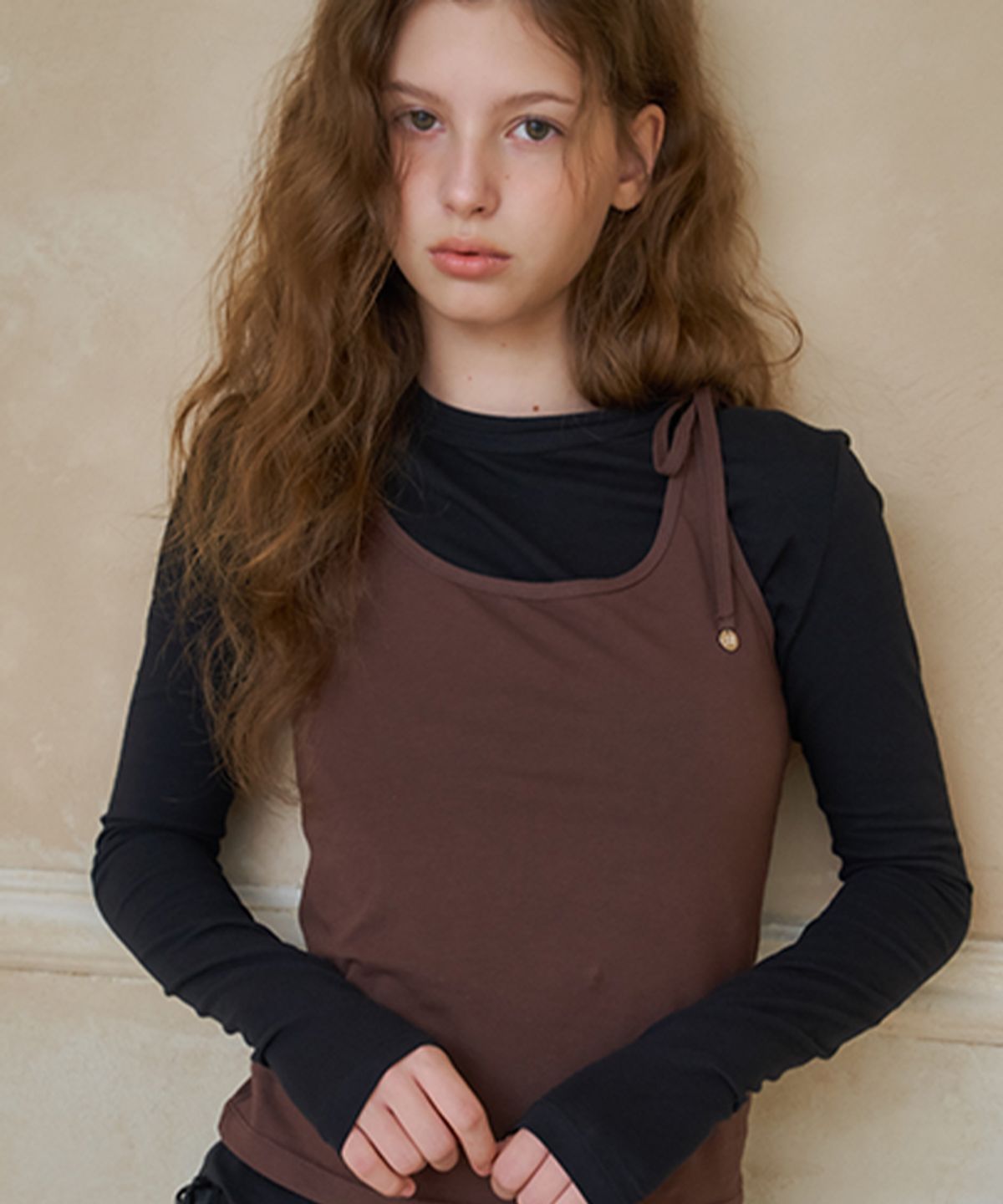 론론(RONRON) [SET] NUIT FLAT LONG SLEEVE + PENDANT ONE SHOULDER RIBBON SLEEVELESS