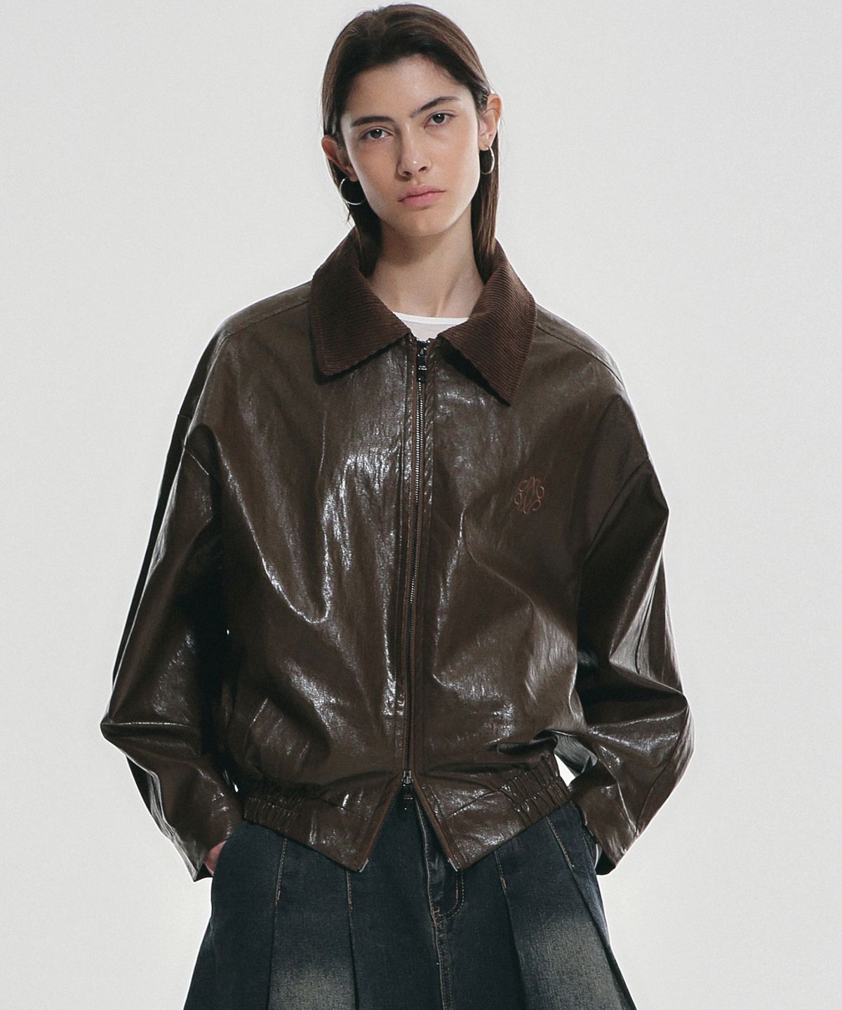 닉앤니콜(NICK&NICOLE) NICOLE OVER FIT LEATHER JUMPER_BROWN