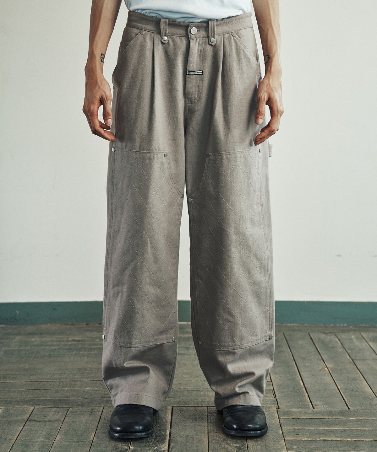 더바이닐하우스(THEVINYLHOUSE) STITCH DOUBLE KNEE PANTS SAND