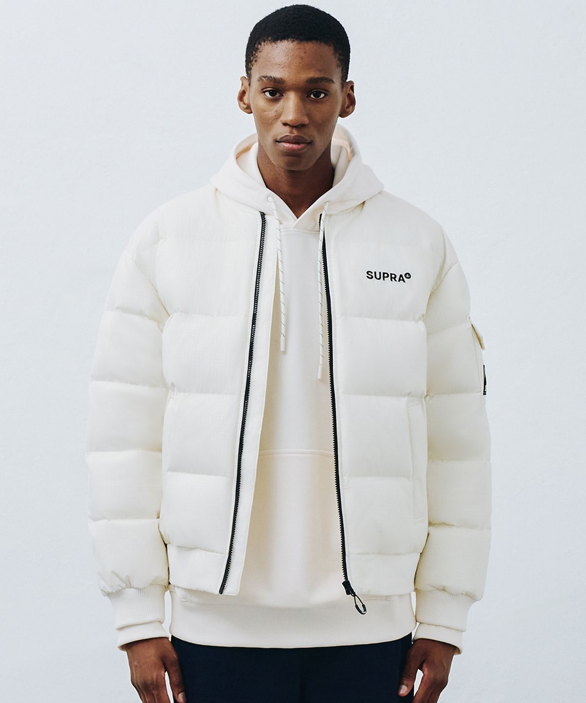 수프라(SUPRA) 립스탑 나일론 숏 다운 자켓(IVORY)