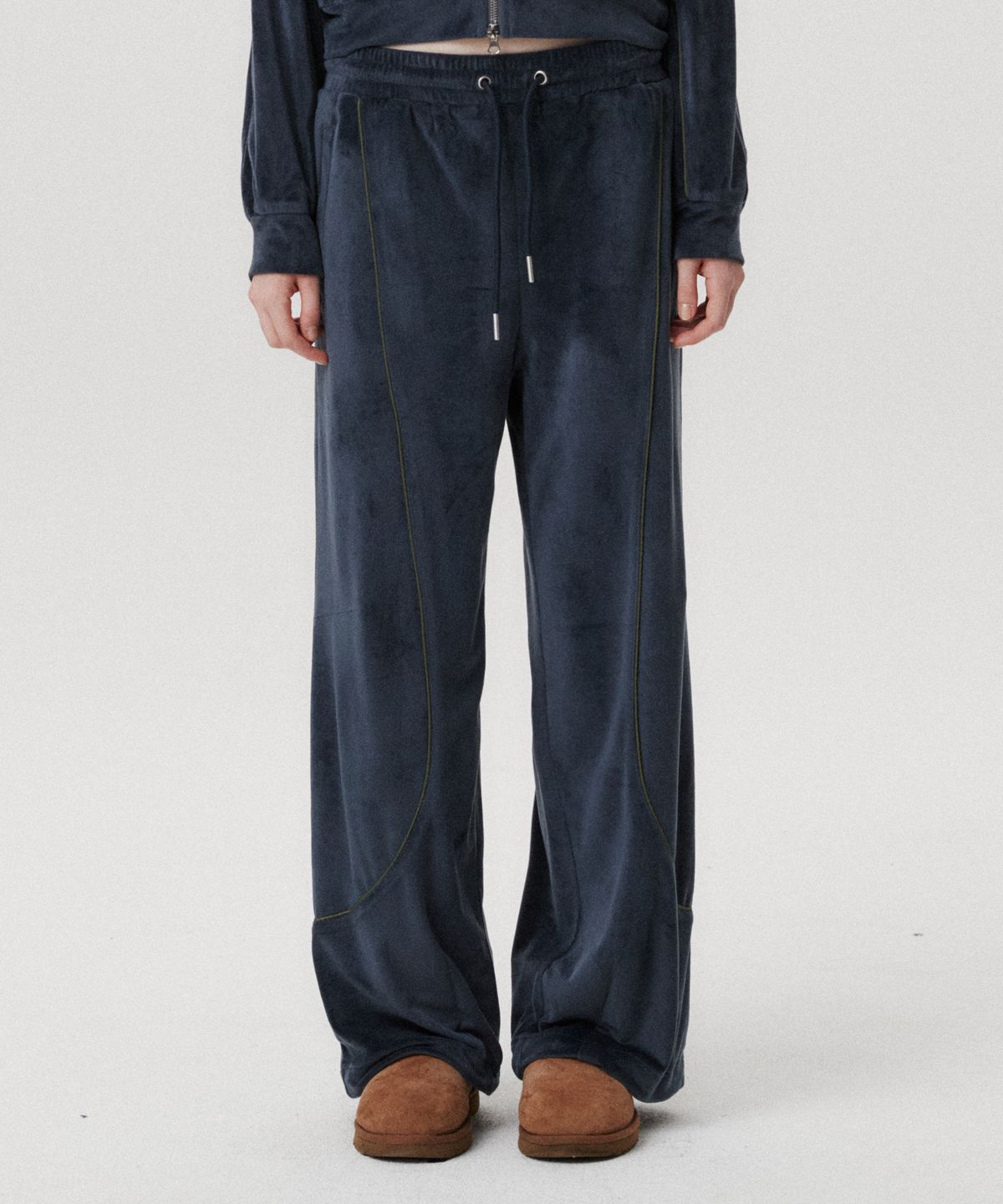 아메스 월드와이드(AMES-WORLDWIDE) VELOUR TRACK PANTS CHARCOAL