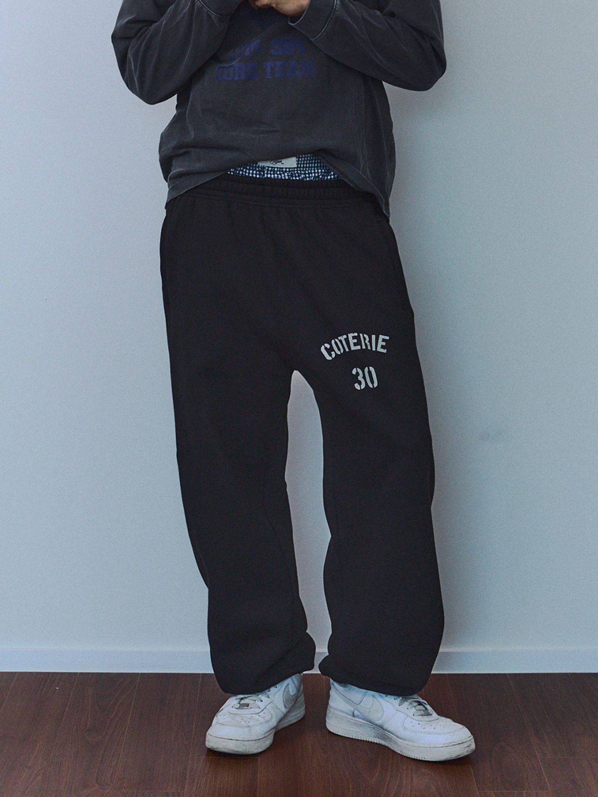 기준 맨(KIJUN MEN) COTERIE Jogger Pants Black