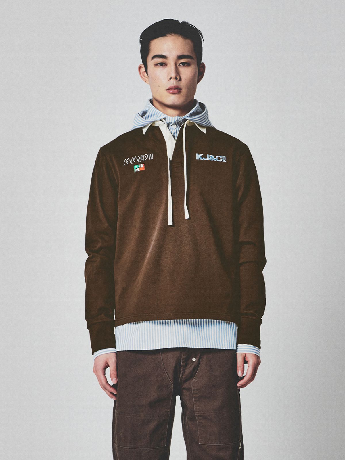 기준 맨(KIJUN MEN) KJ Embroidered Rugby Shirt Dark Brown