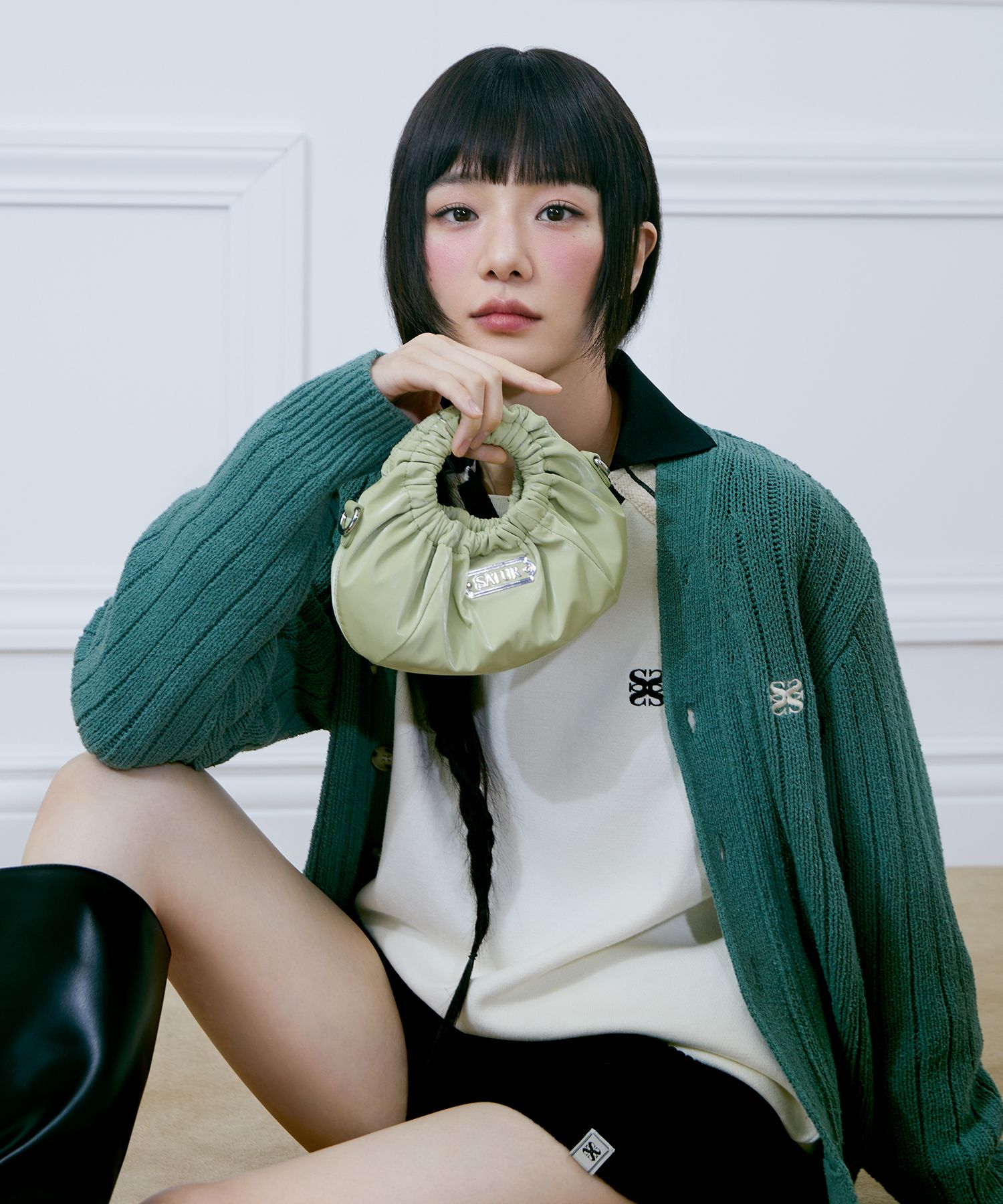 ★SATUR★Scrunchie Small Hand Bag MUSINSA | SATUR Scrunchie Mini Tote and Crossbody Bag Apple