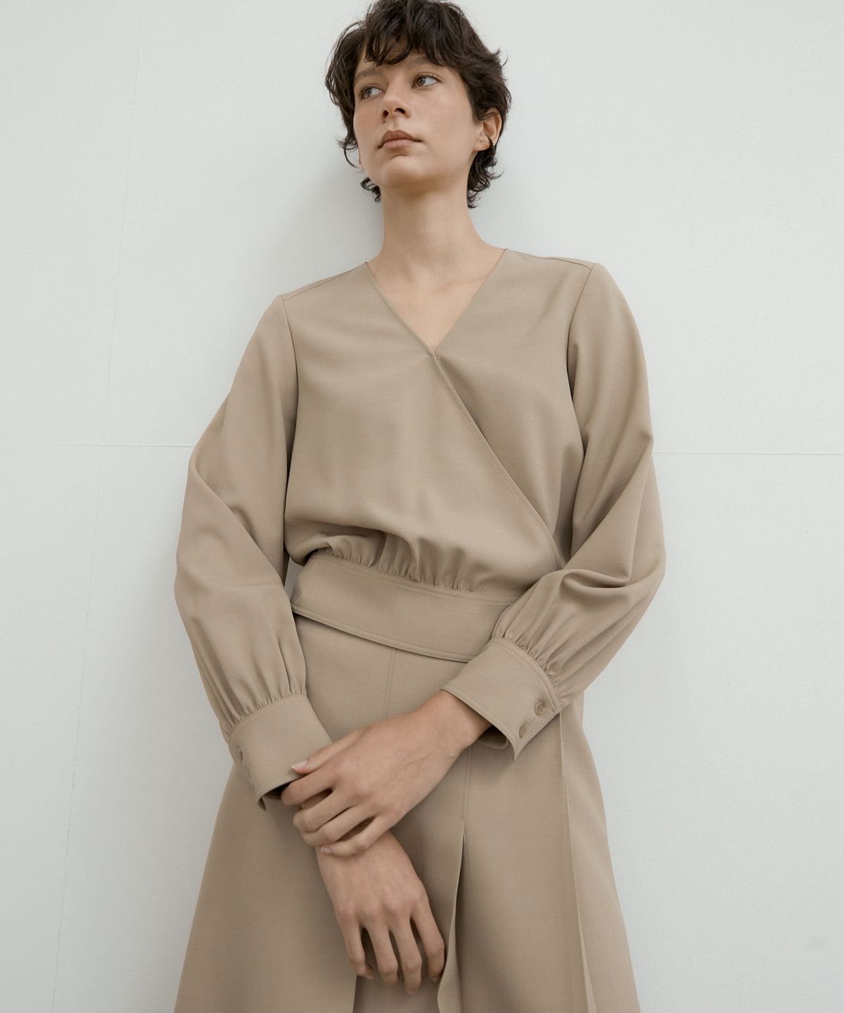 오떼뜨(OCTETTE) SOFT DOUBLE WRAP BLOUSE_2COLOR