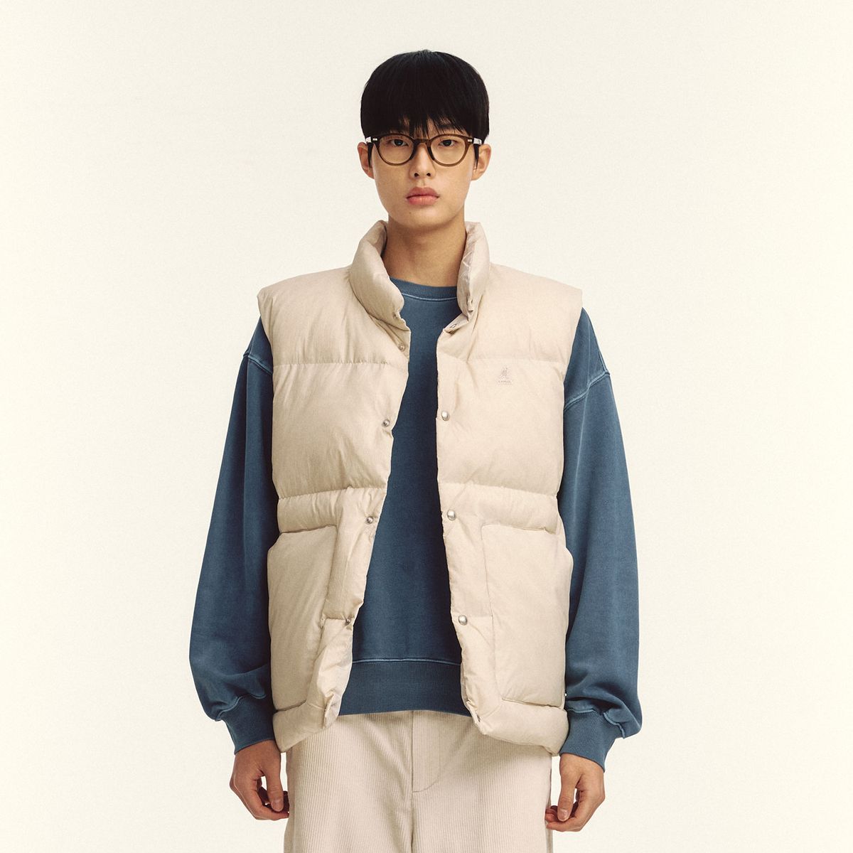캉골(KANGOL) 다운 베스트 6137 에크루