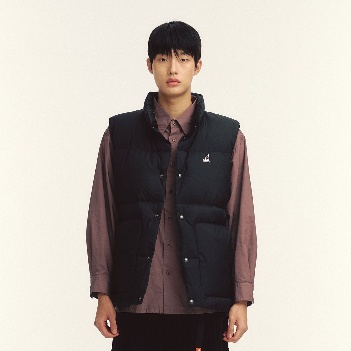캉골(KANGOL) 다운 베스트 6137 블랙