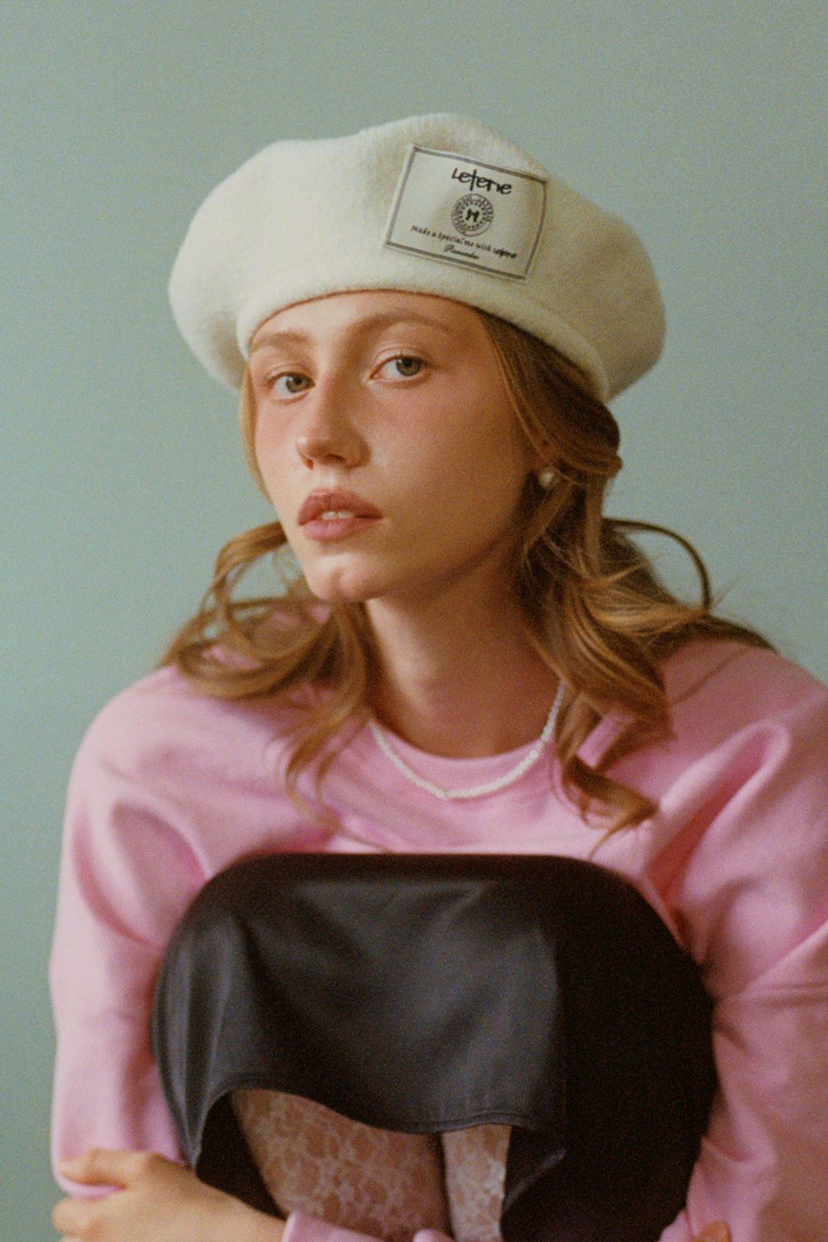레터리(LETERIE) LR LABEL KNIT BERET_WHITE