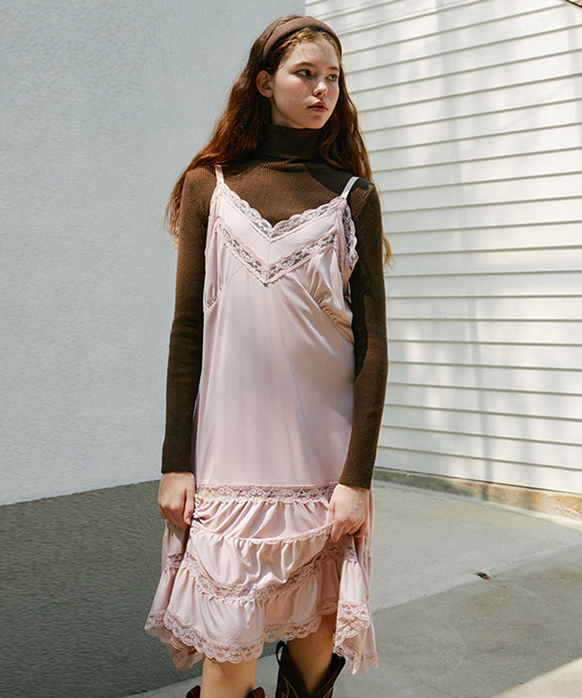 그린버터(GREENBUTTER) Shirring Lace Slip dress (Pink)