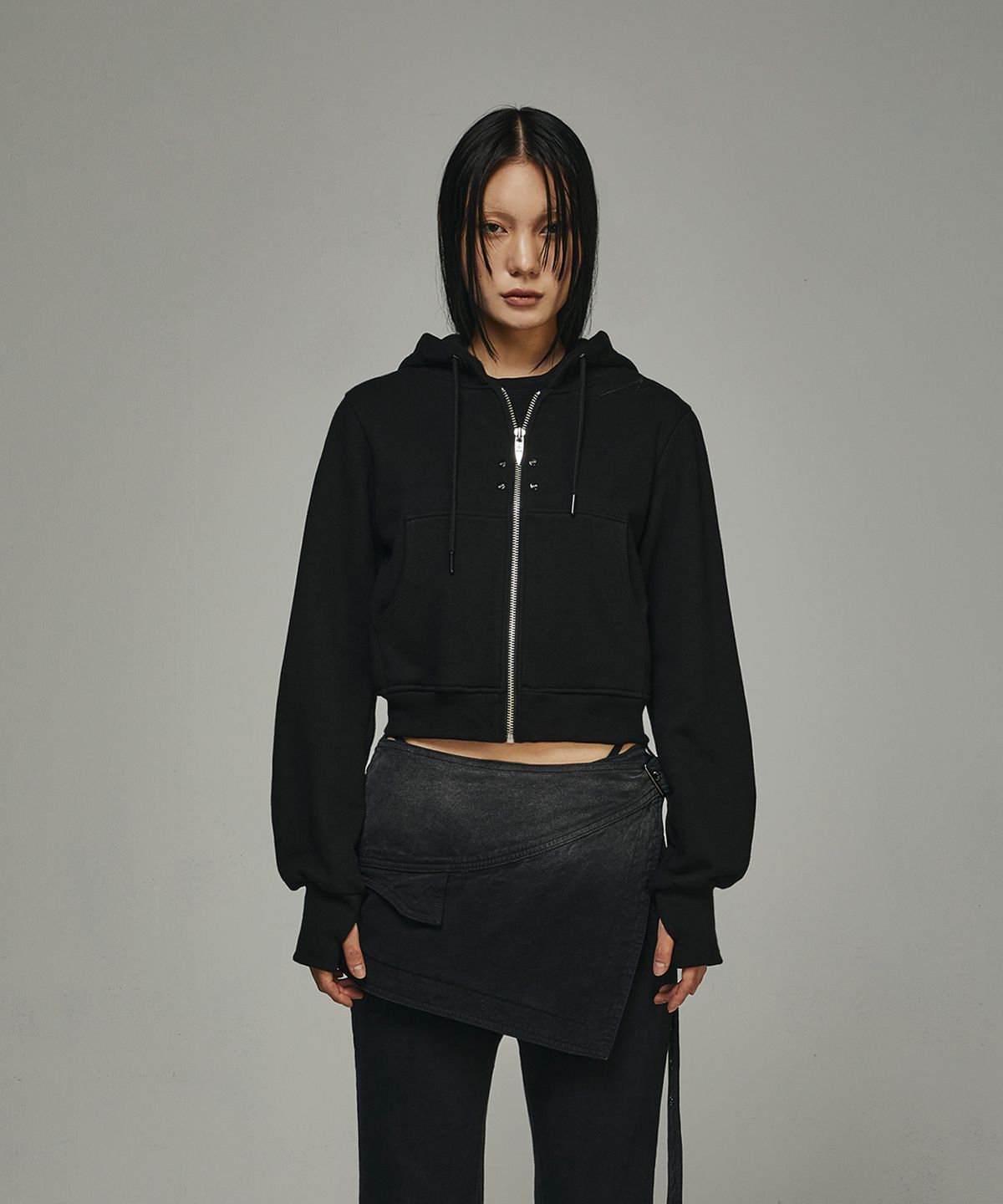 비엘알(BLR) BLR Rivet Essential Hoodie Zip-up