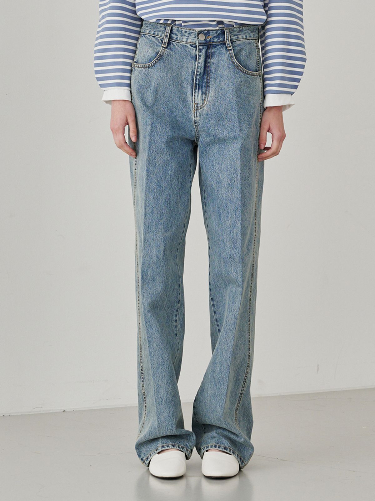 누브(NOUVE) Straight Stitch Denim Pants - Blue