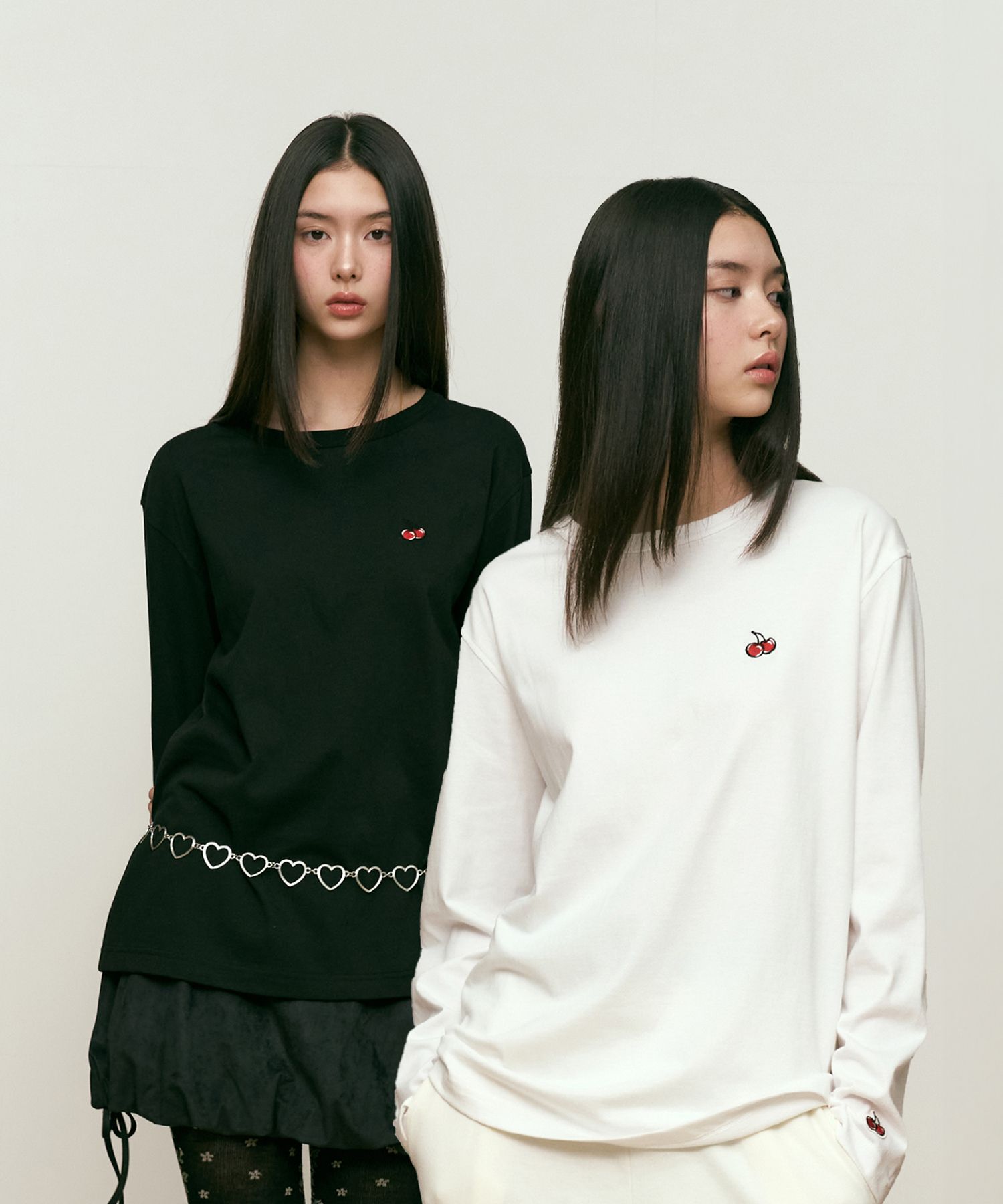 ◆KIRSH◆ Small Cherry Standard T-Shirt 2 Pack White Black KIRSH Small Cherry Standard Tee Shirt 2Pack White Black