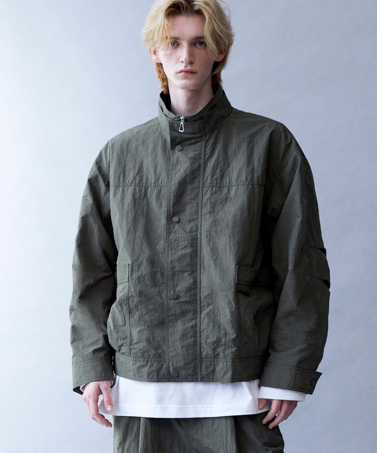 디써티원(DTHIRTYONE) Double-Layered Collar Nylon Jacket (BASIL GREEN)