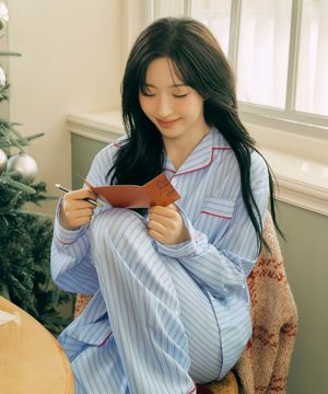 [2PACK] 실크핏 클로에 긴팔 커플 잠옷 세트