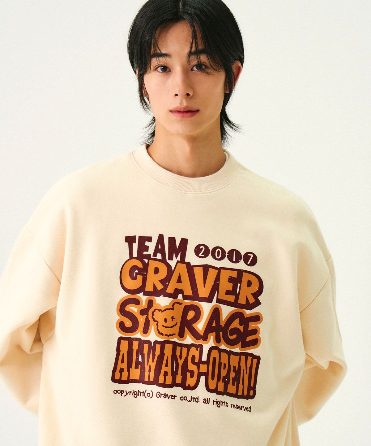 그레이버(GRAVER) [UNISEX]STORAGE 맨투맨_크림