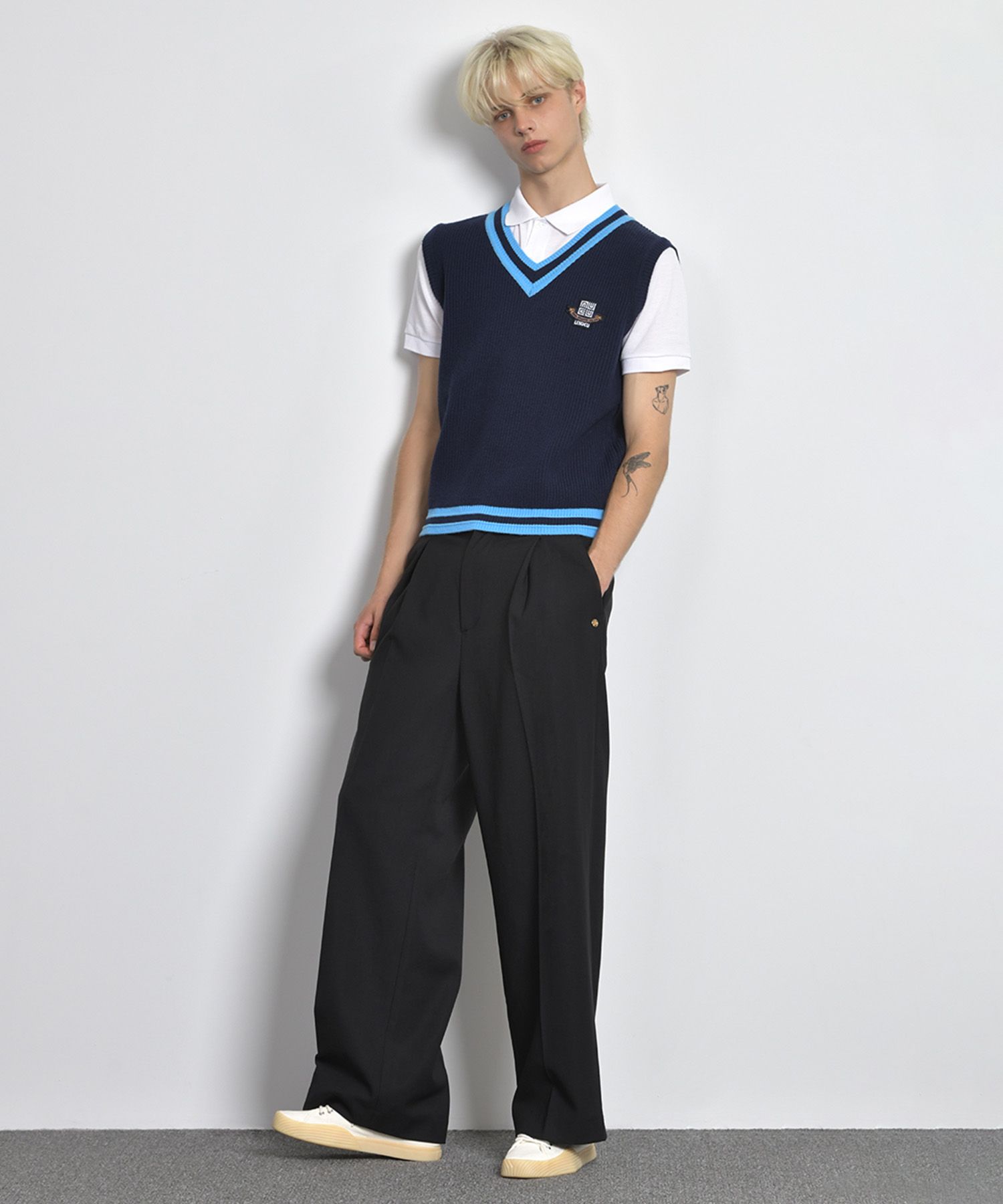 MUSINSA | LENUCU Men's] Wide pin tuck slacks (black)