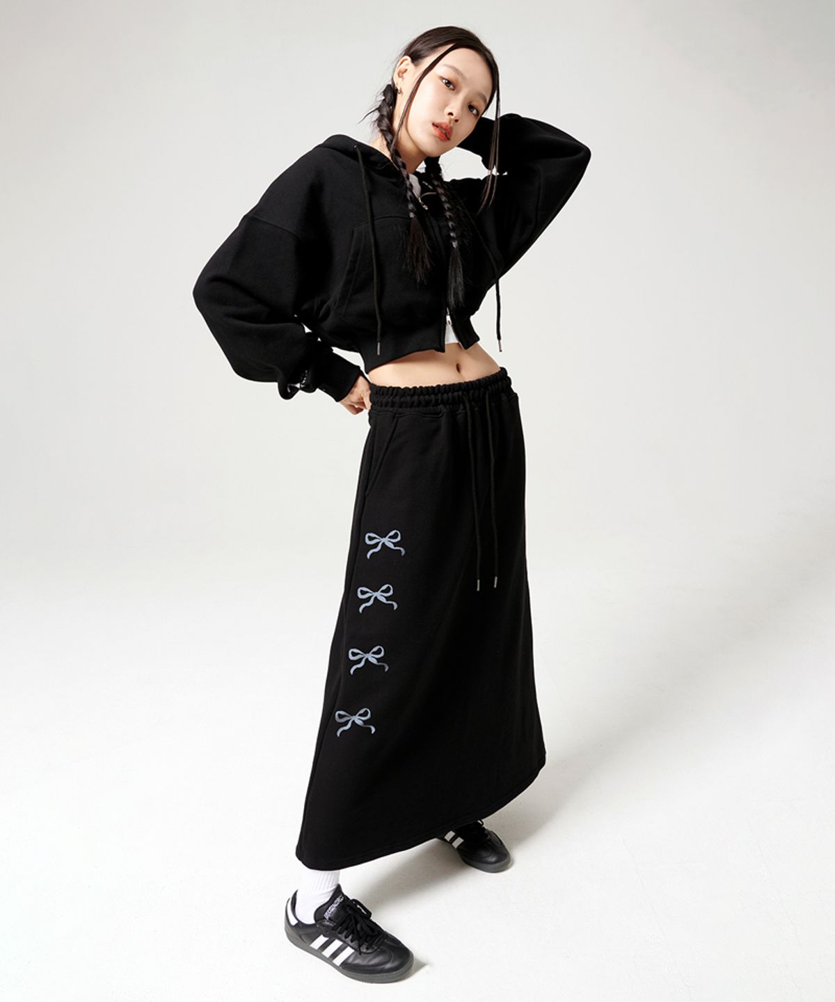 아티스트웨어(ARTISTWEAR) [세트상품] ATW 브링잇온 크롭 후드집업 + 브링잇온 롱스커트