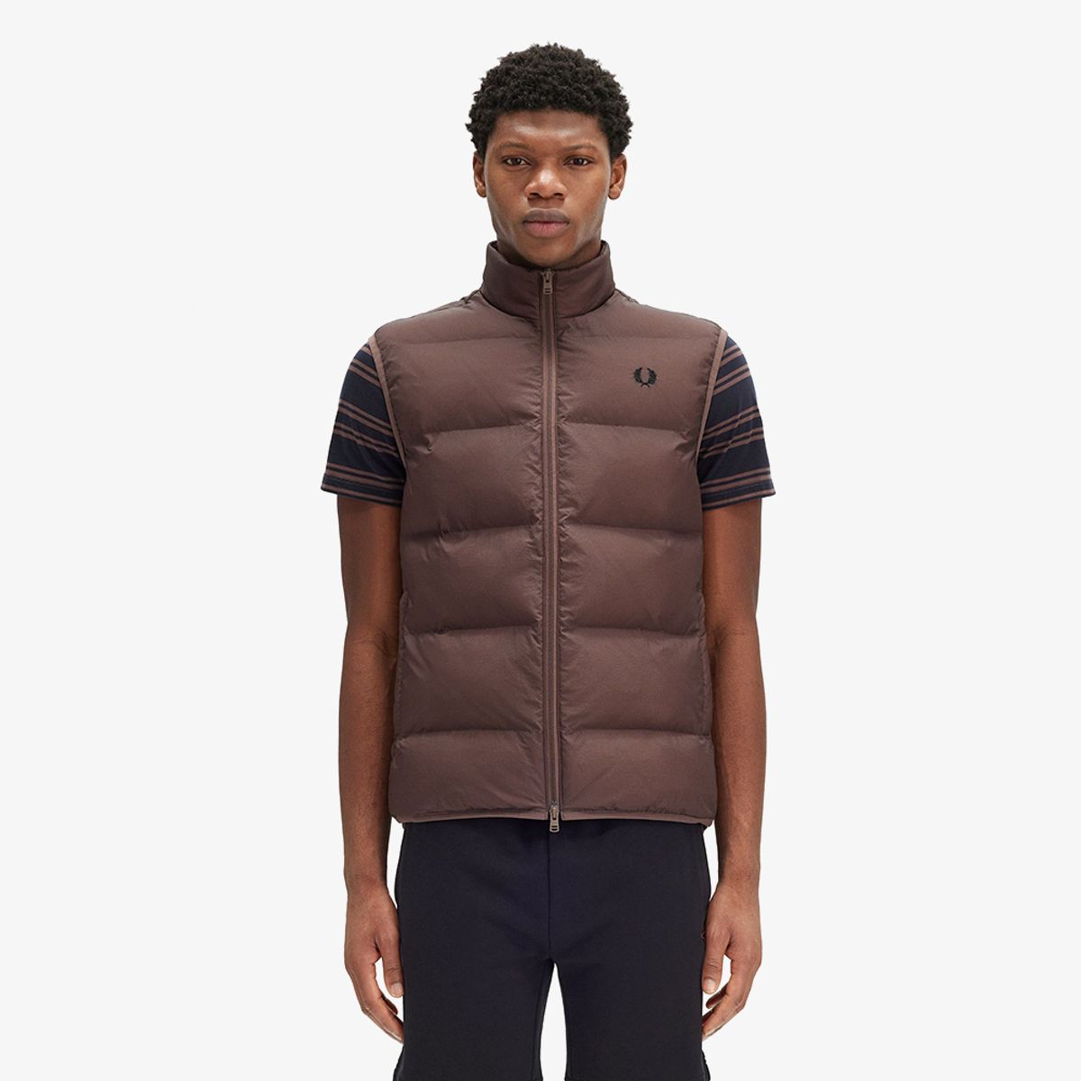 프레드페리(FRED PERRY) [Sport] 인슐레이티드 베스트 - 캐링턴로드브릭 AFPM2438522-U53