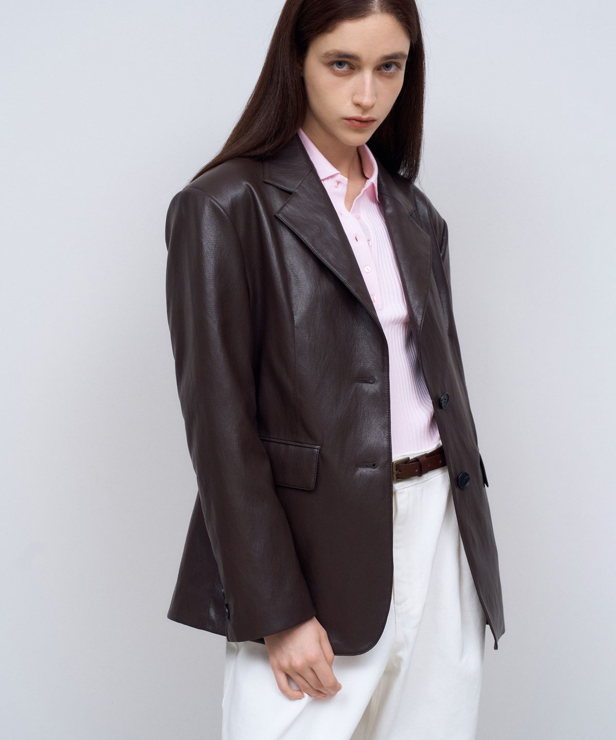 도프셉(DOFFSEPT) Vegan Leather Classic Single Blazer in Brown