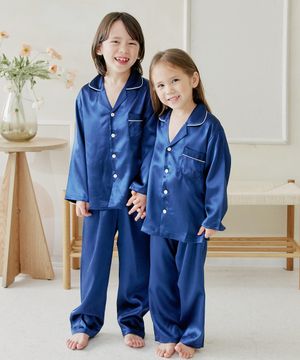 4096네이비 샤무즈 긴소매 파자마세트