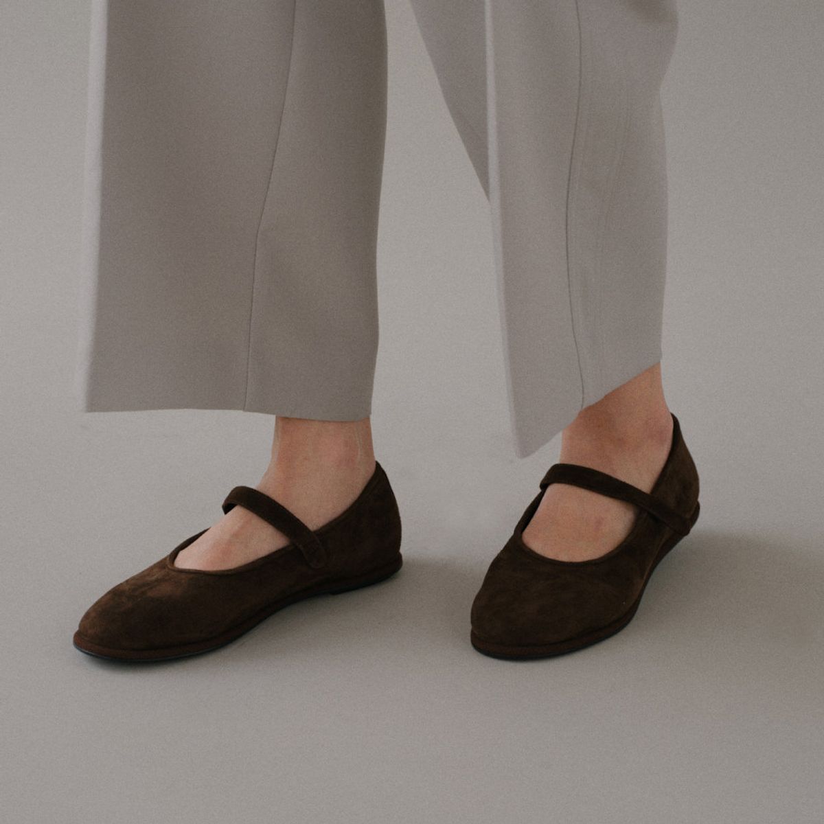 로서울(ROH SEOUL) Danghye mary jane shoes Suede Cocoa