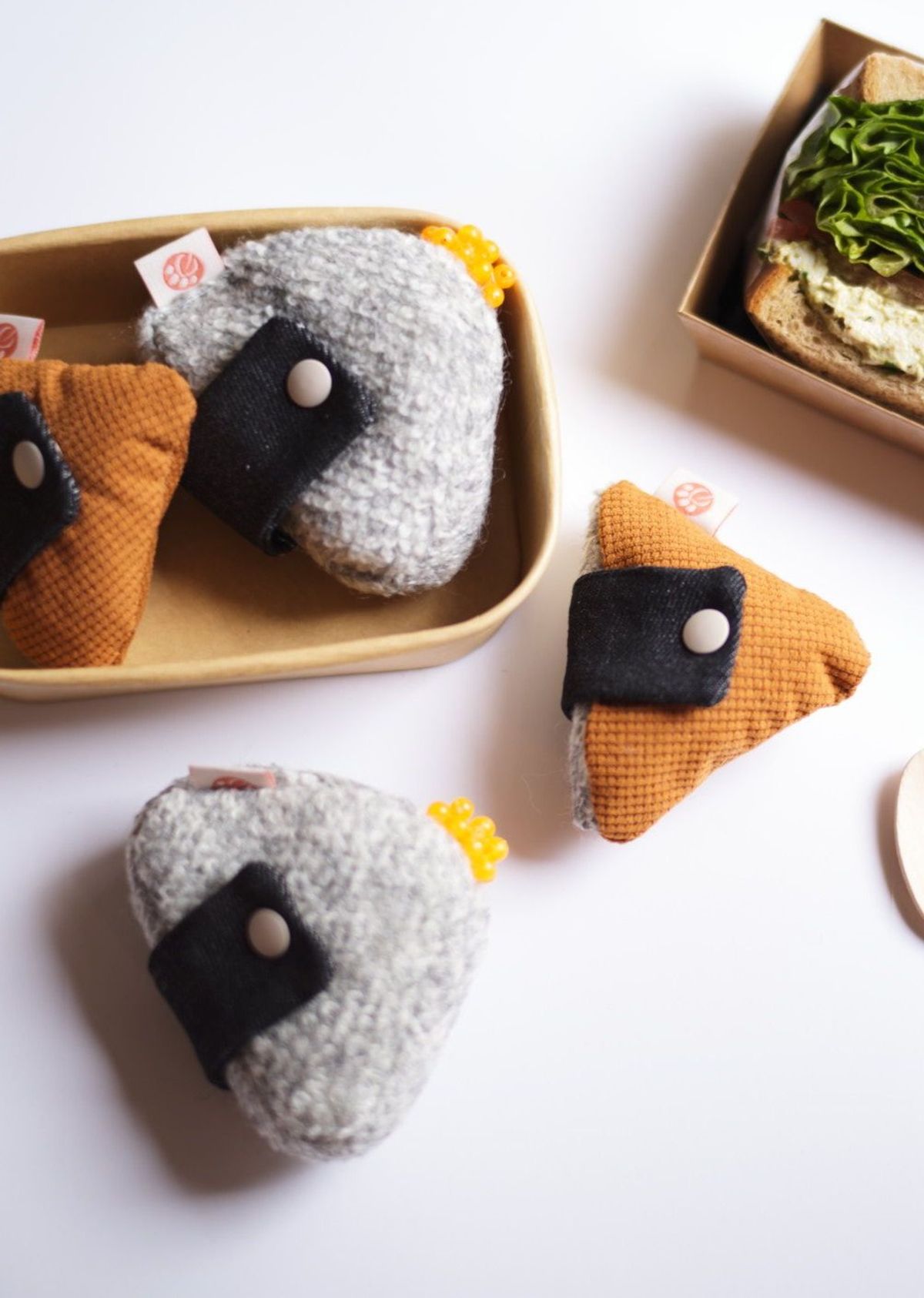 하이코이누(HIKOINU) 삼각김밥 유부초밥 rice ball
