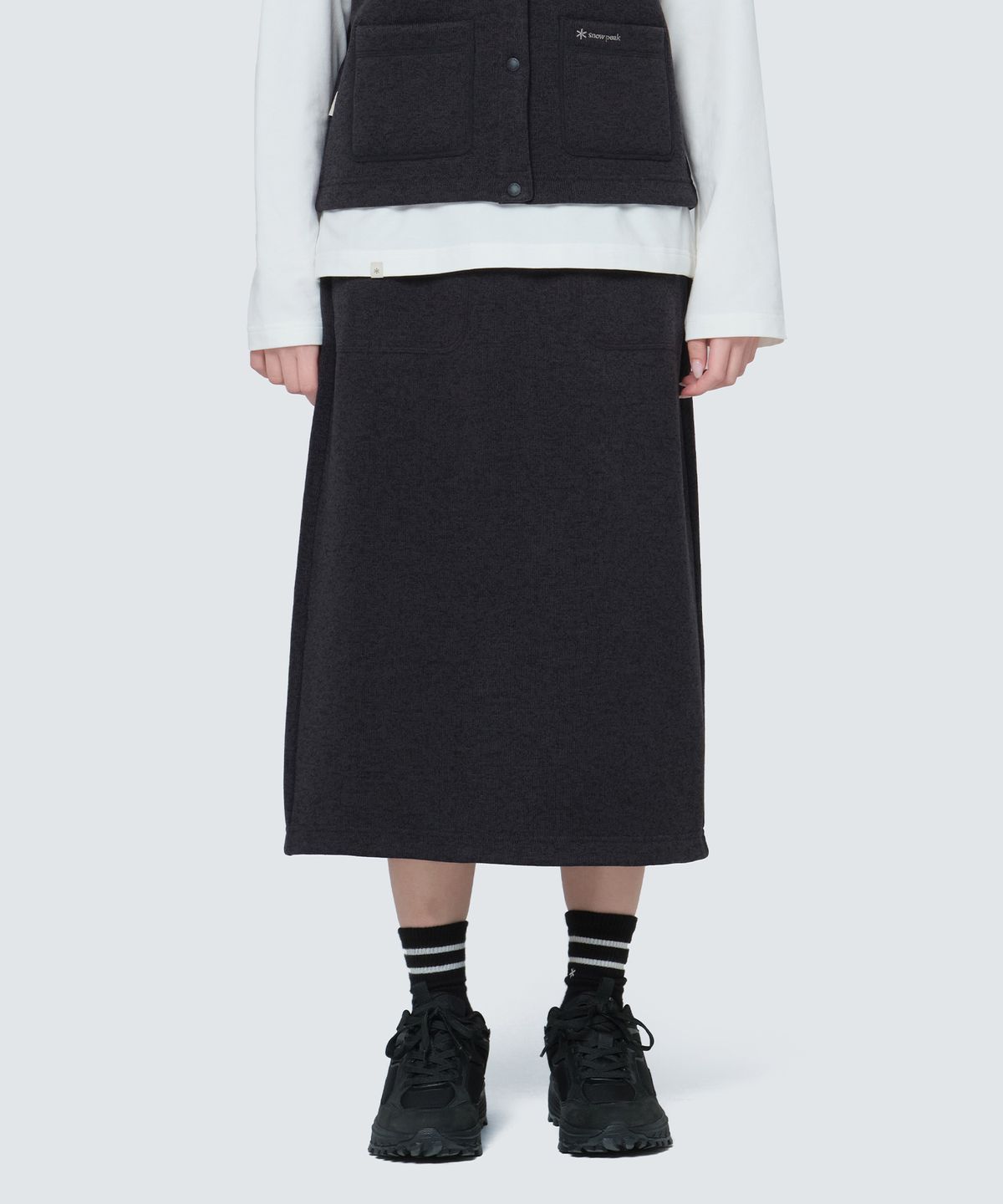 스노우피크 어패럴(SNOWPEAK APPAREL) 니트 여성 스커트 (S24WWFSK77) Dark Charcoal