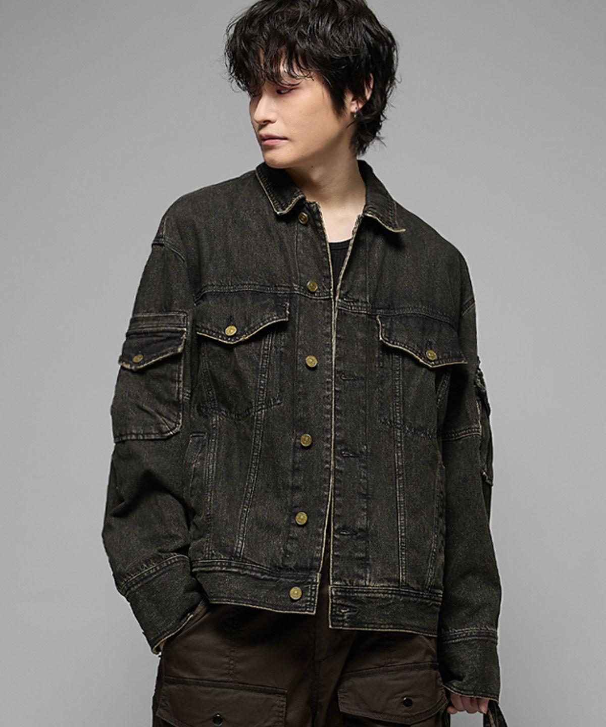 헤더헬렌(HEDER HELEN) VTG Patched gene denim JK black