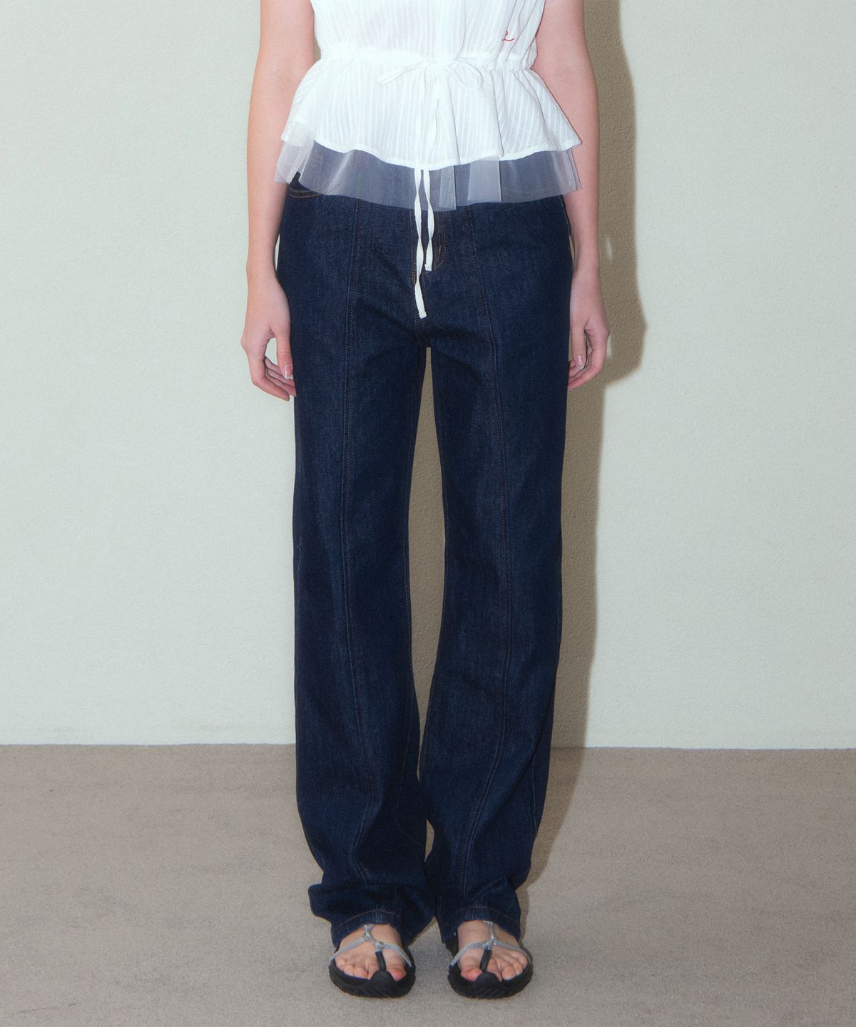 하우스 오브 폰드(HOUSE OF POND) Parted structure denim jeans (Indigo)