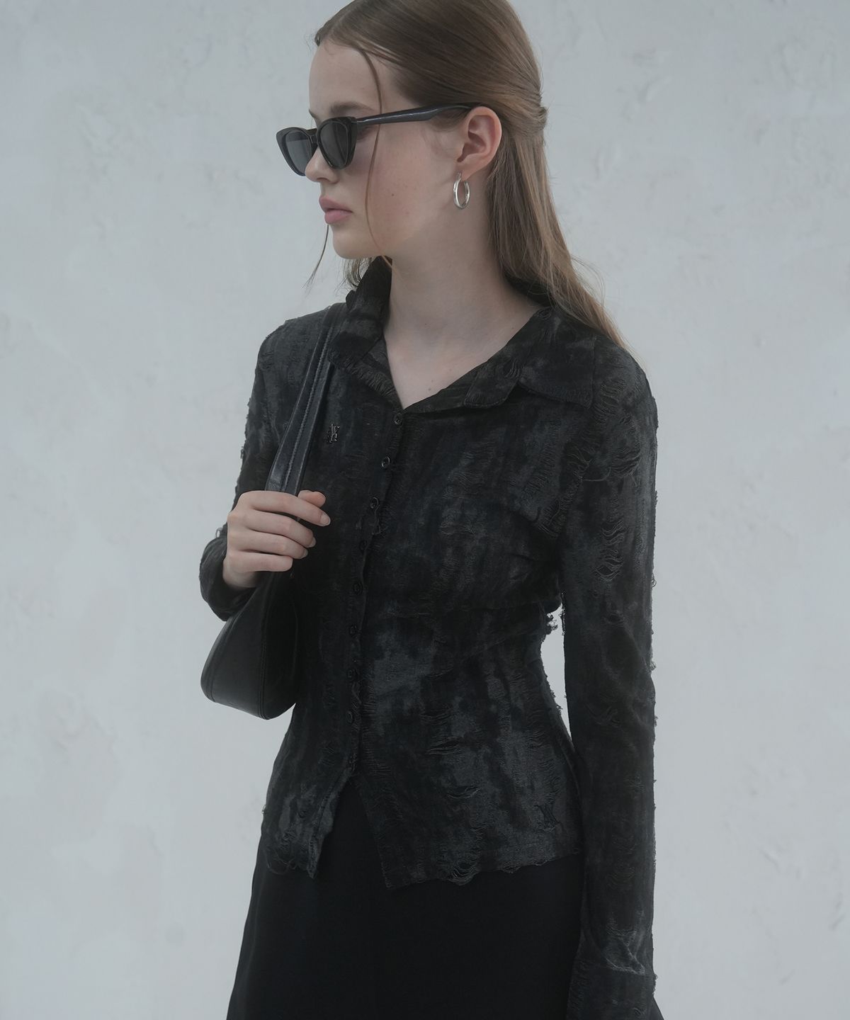 어반드레스(AVANDRESS) Kar Collar Long Sleeve BLACK