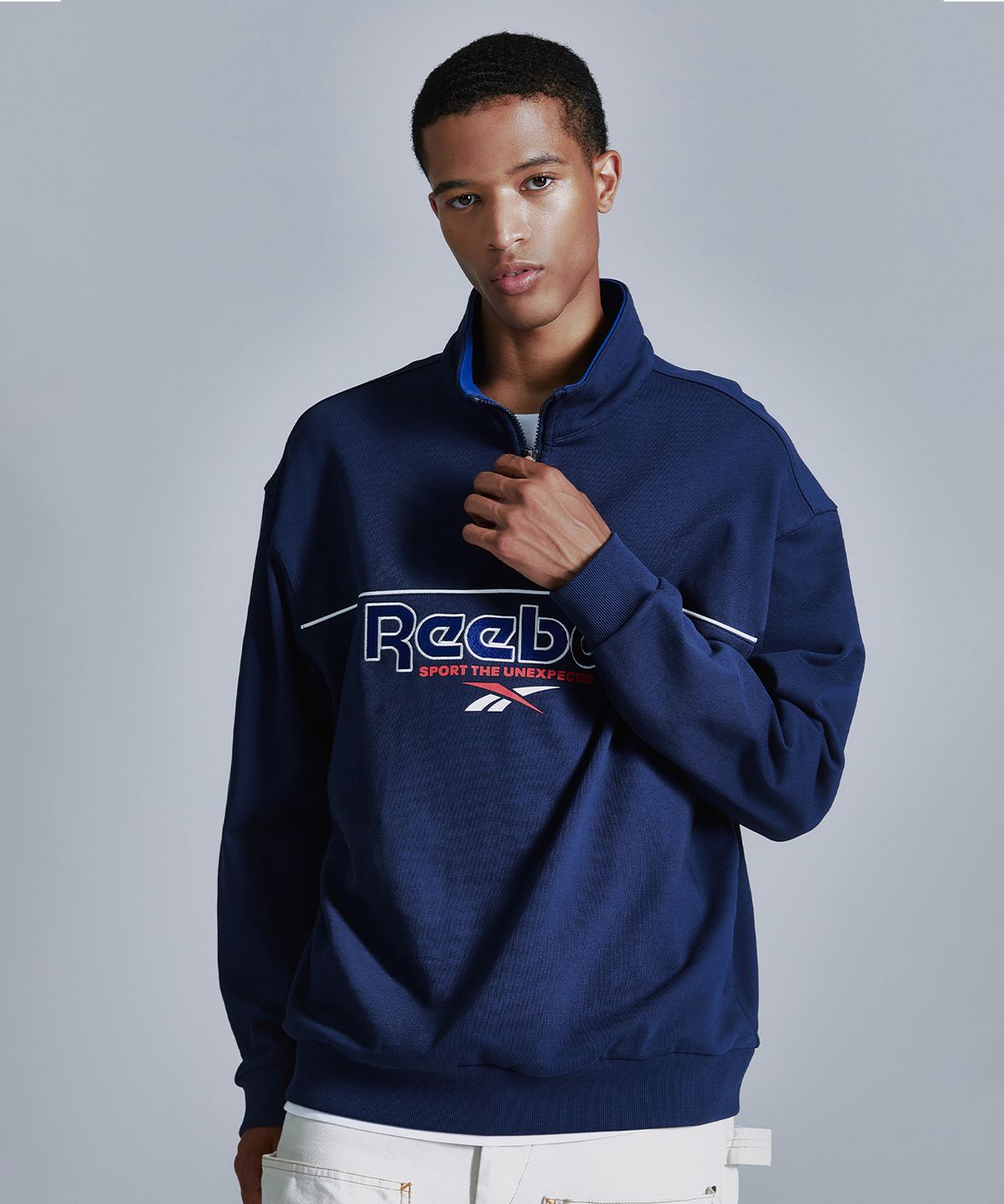 리복(REEBOK) 벡터 하프 집업 - 네이비