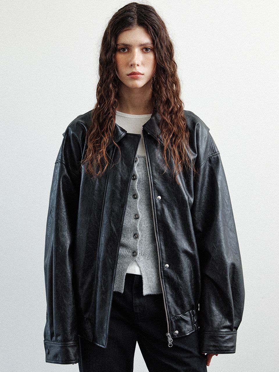 ★LE★ [Exclusive] oversized crack faux leather blouson (dar MUSINSA | LE oversized crack faux leather blouson (black)