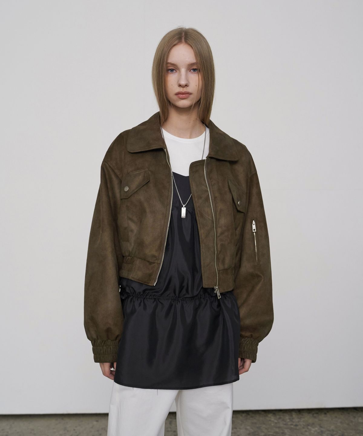 프롬웨얼(FROMWHERE) Suede Bomber Jacket Khaki