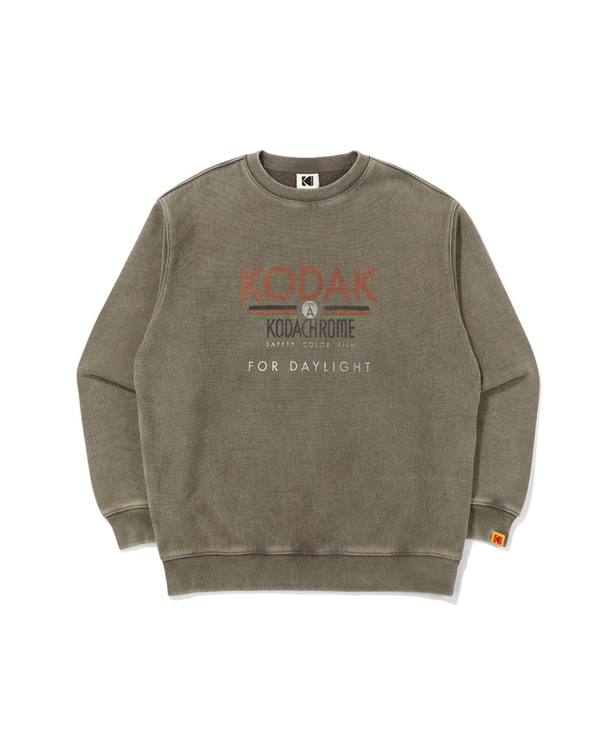 코닥(KODAK) 씨네코닥 세미오버핏 그래픽 워싱 맨투맨 DARK GREY