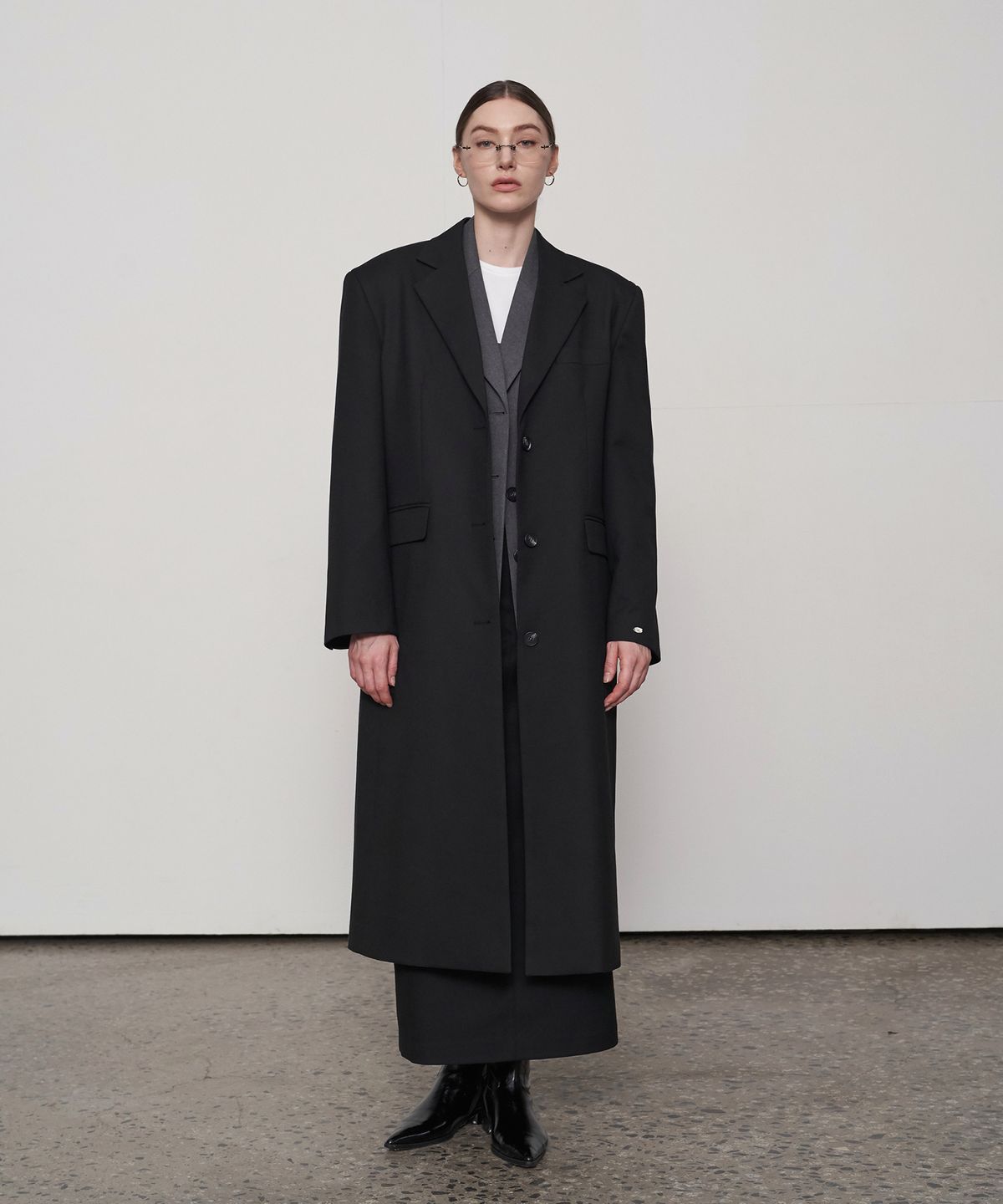 프롬웨얼(FROMWHERE) Oversized Wool Single Coat Black