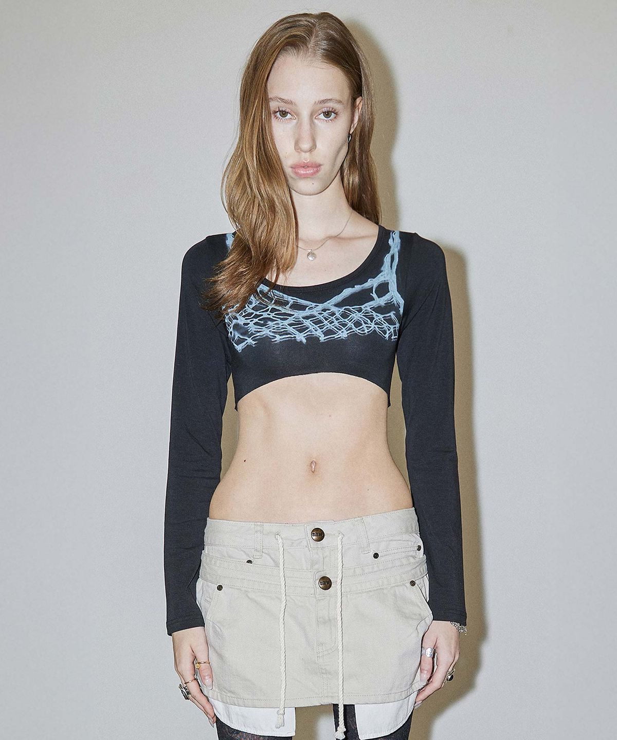 스컬프터(SCULPTOR) Micro Underboob Tee Black