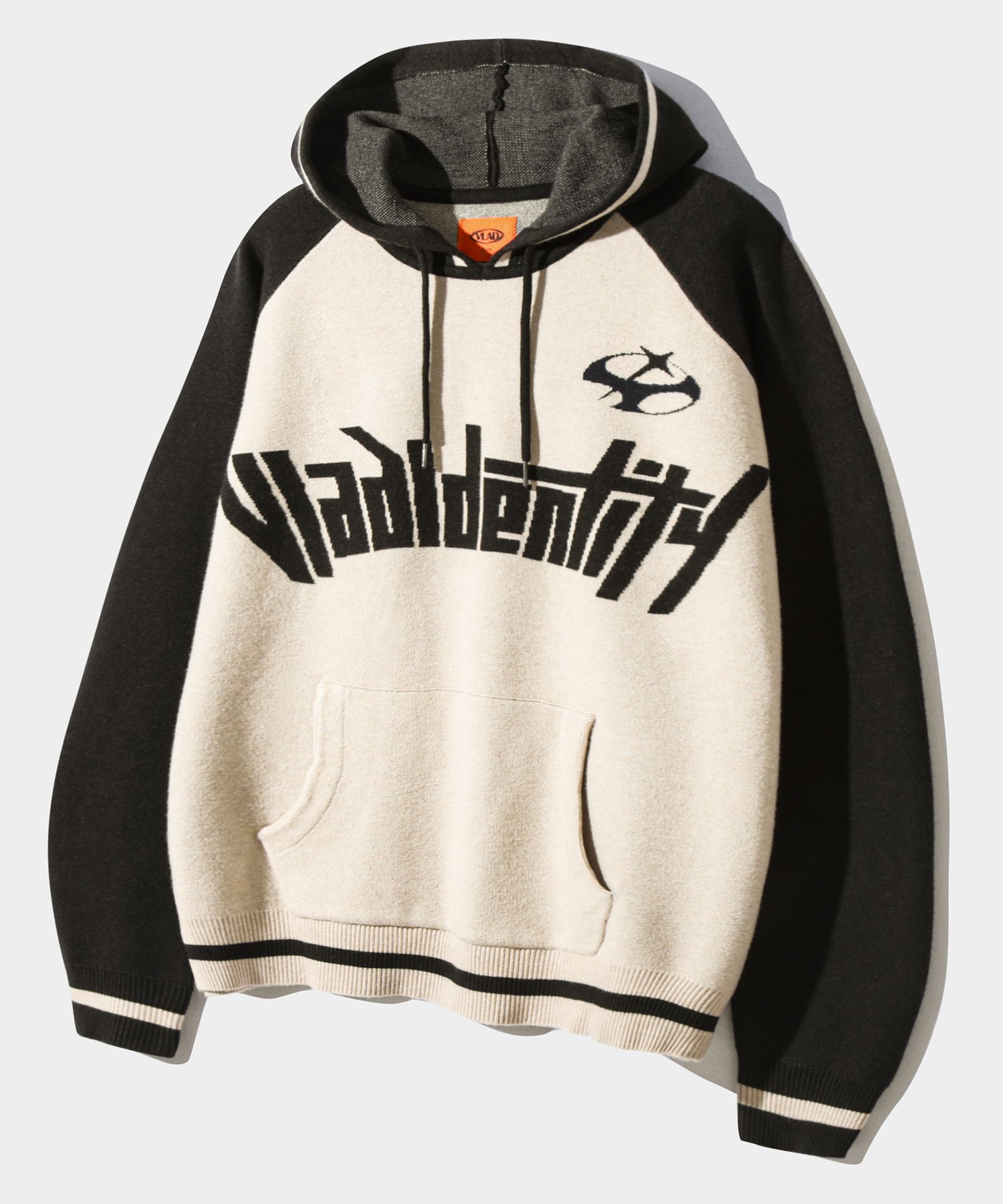 DIMITRI BLACK★VLAD LOGO EMBROIDERED KNIT HOODED T-SHIRT Knitwear - 디미트리블랙 (DIMITRIBLACK)