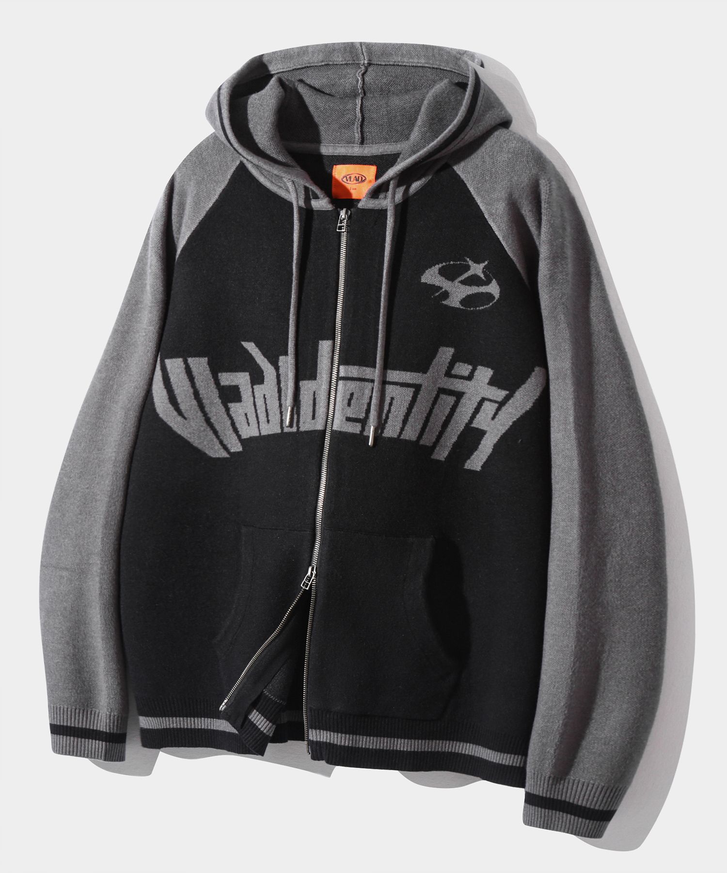 DIMITRI BLACK★VLAD LOGO EMBROIDERED KNIT HOODED T-SHIRT Knitwear - 디미트리블랙 (DIMITRIBLACK)