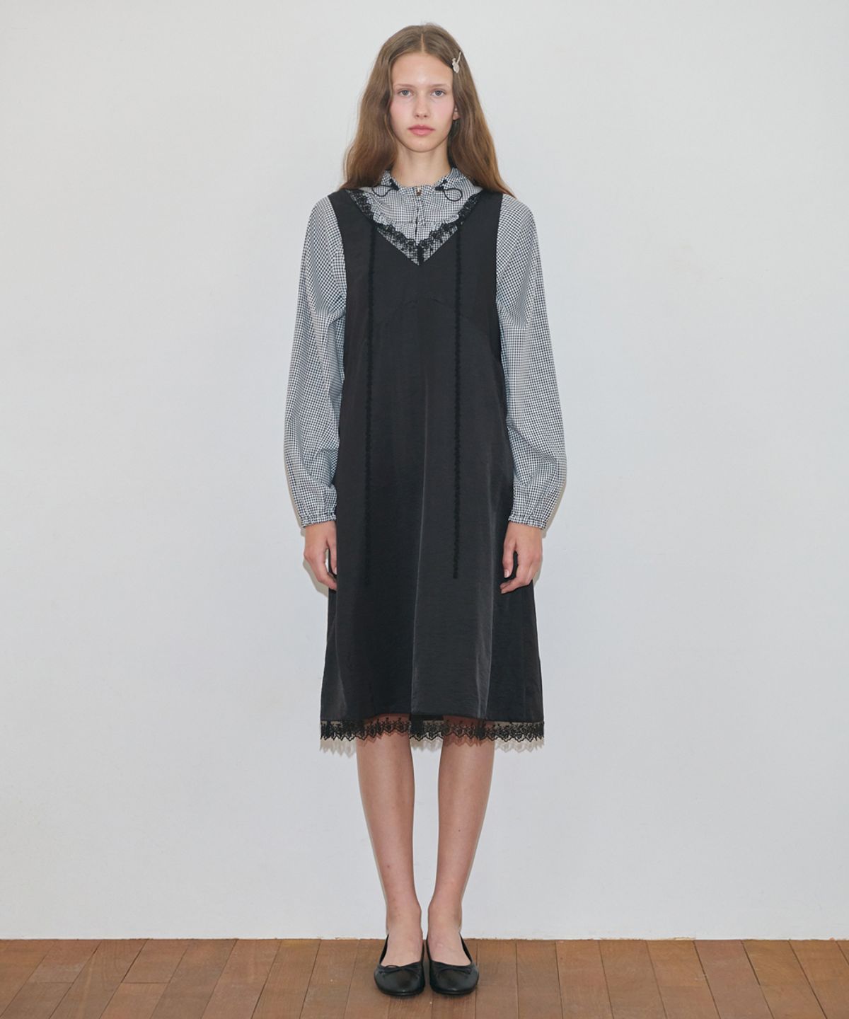 시눈(SINOON) Silky Lace Slip Dress (Black)