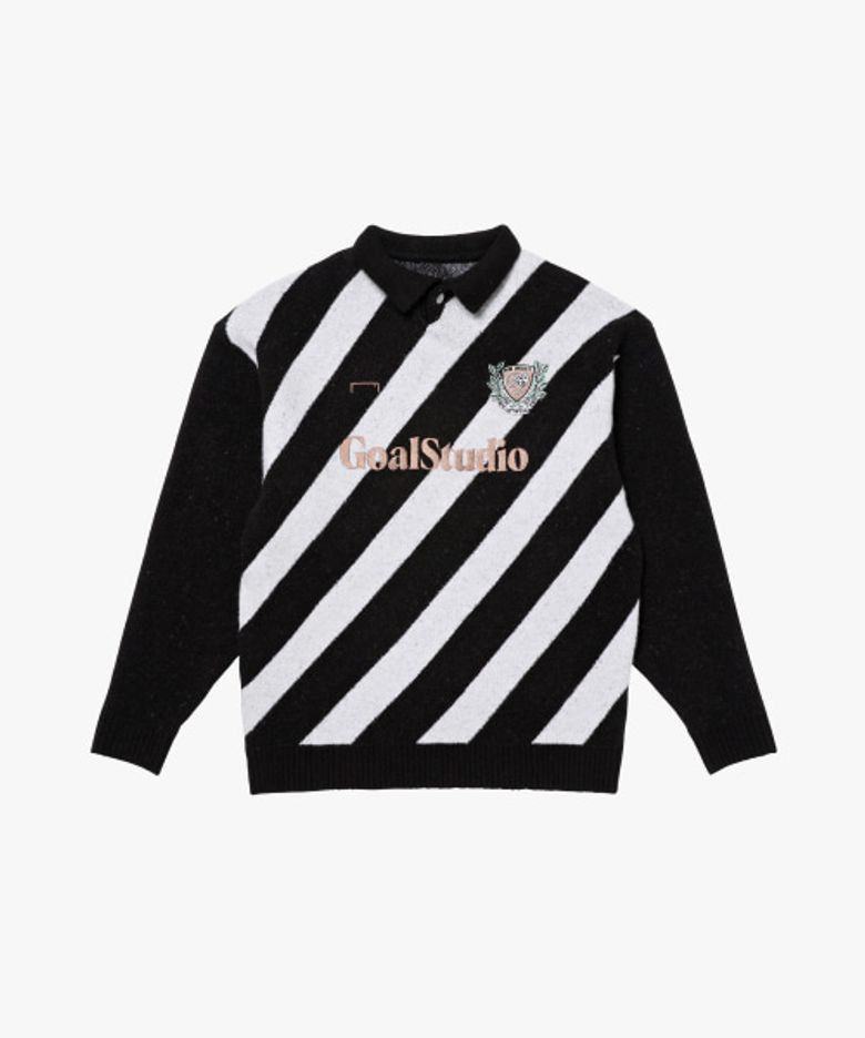 EMBLEM COLOR BLOCK COLLAR SWEATER-BLACK
