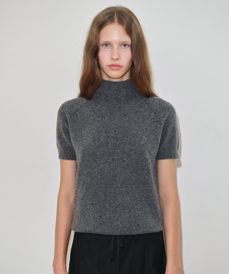 Rabbit Tie Half Sleeve Turtleneck Knit (Charcoal Grey)