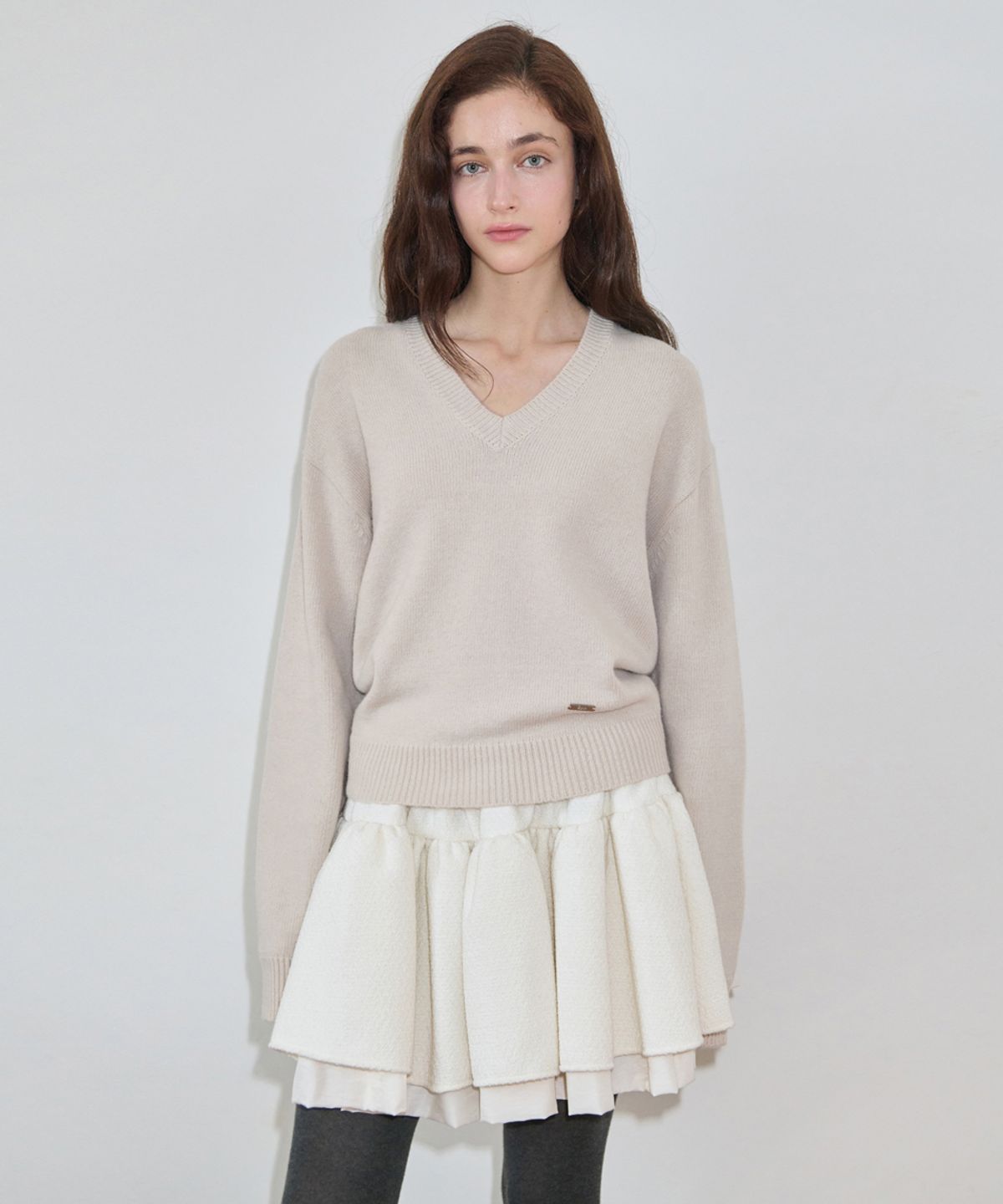 시눈(SINOON) V-Neck Basic Knit (Greyish Beige)
