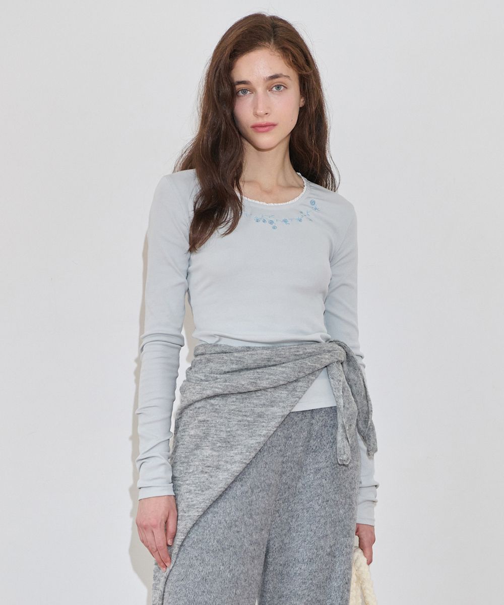 ★sinoon★Rose Flower Slim T-Shirt MUSINSA | SINOON Rose Flower Slim T-Shirt (Greyish Blue)
