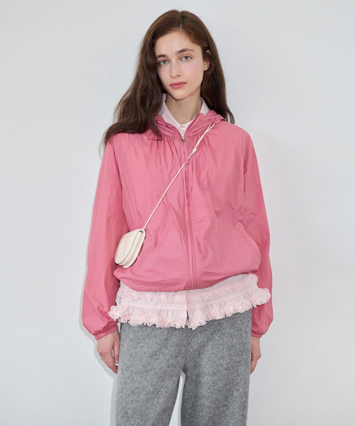 시눈(SINOON) Shirring Hoodie Windbreaker (Rose)