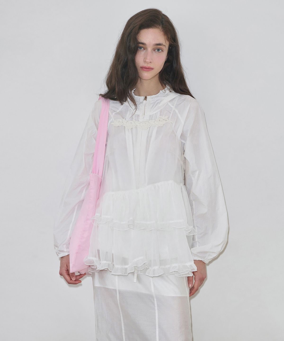 시눈(SINOON) Shirring Hoodie Windbreaker (White)
